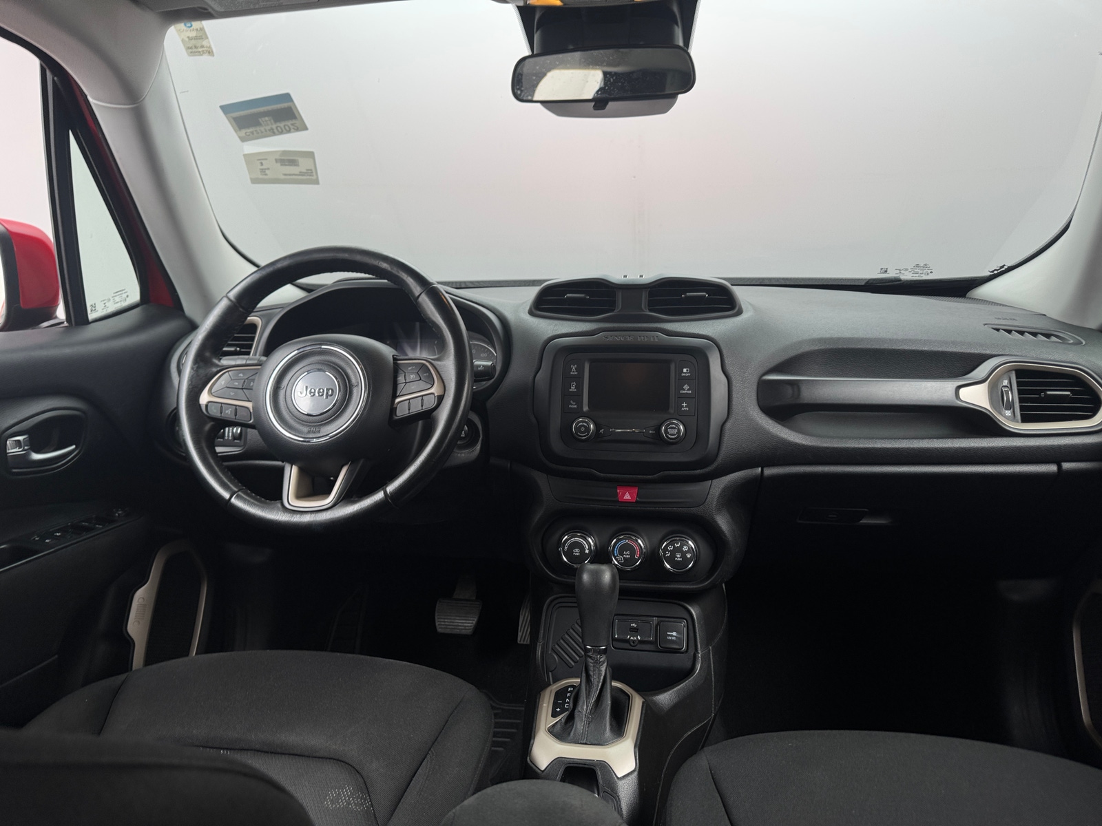 Thumbnail: 2017 Jeep Renegade - 3