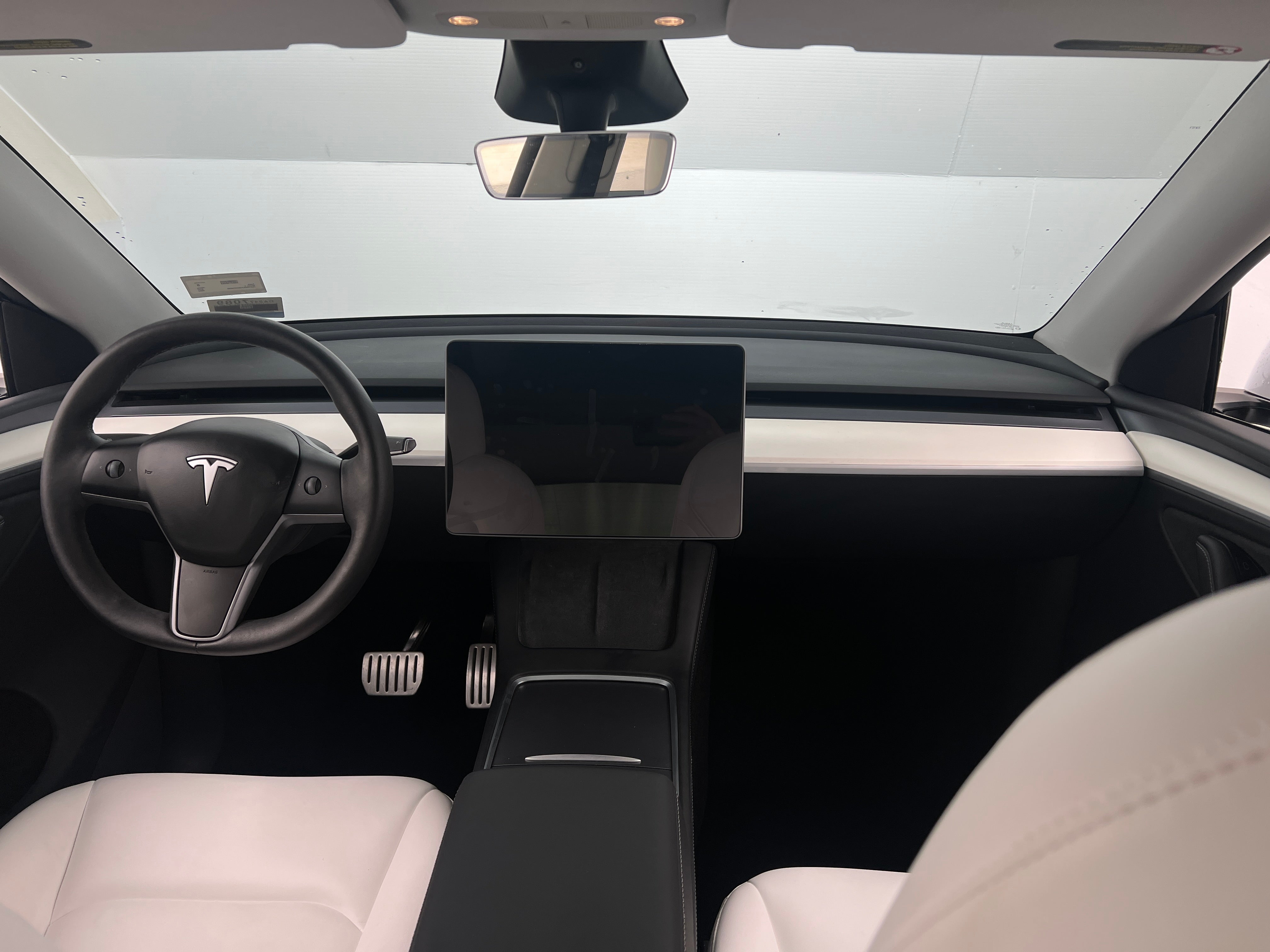 2024 Tesla Model Y Performance 2