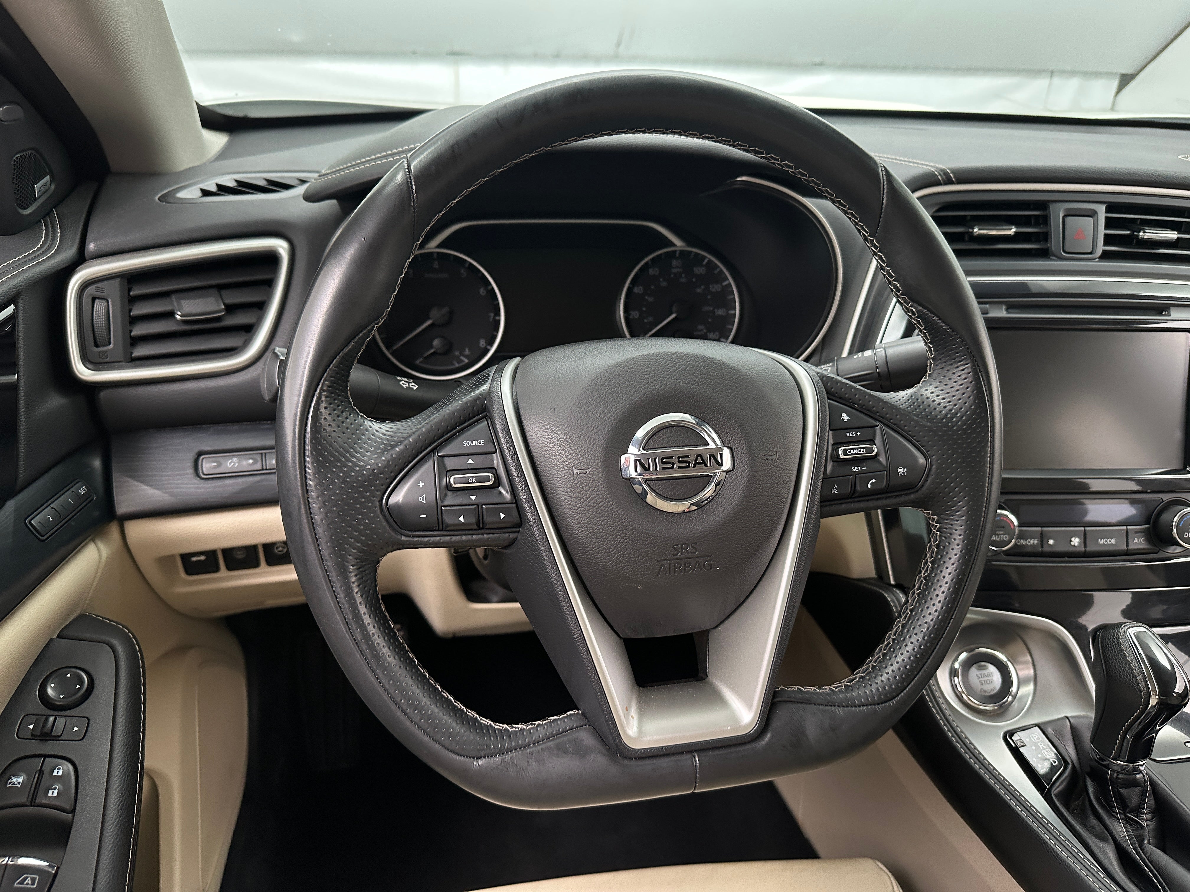 2022 Nissan Maxima Platinum 4