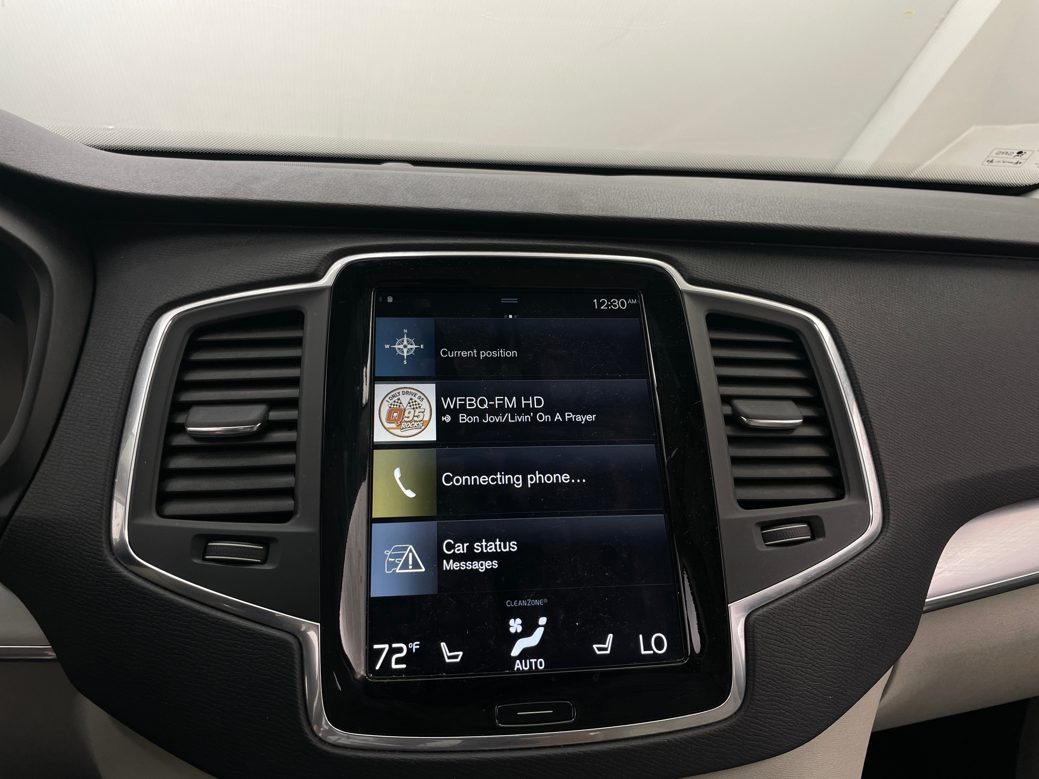 2016 Volvo XC90 T5 Momentum 3