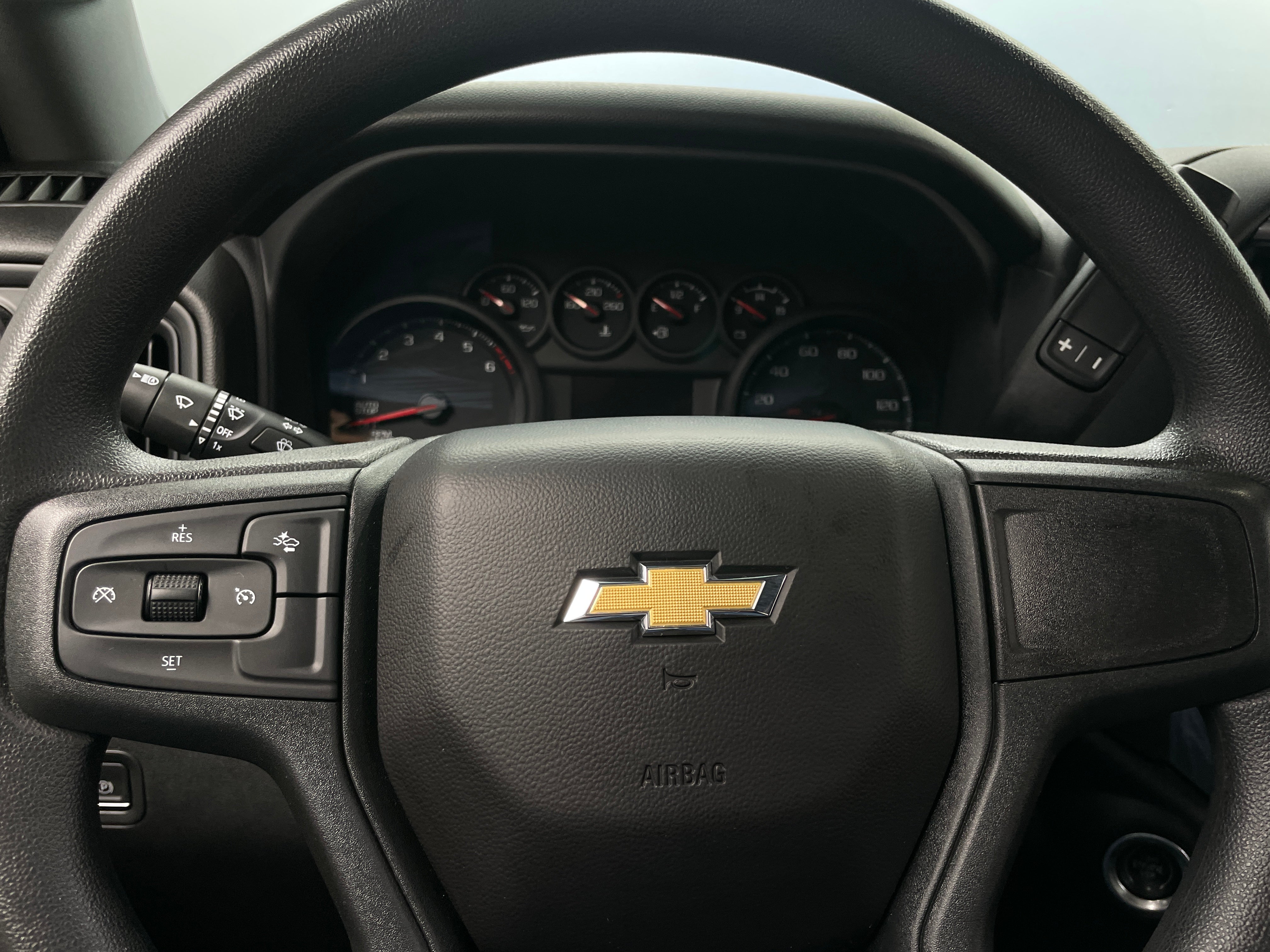 2022 Chevrolet Silverado 1500 Custom 5