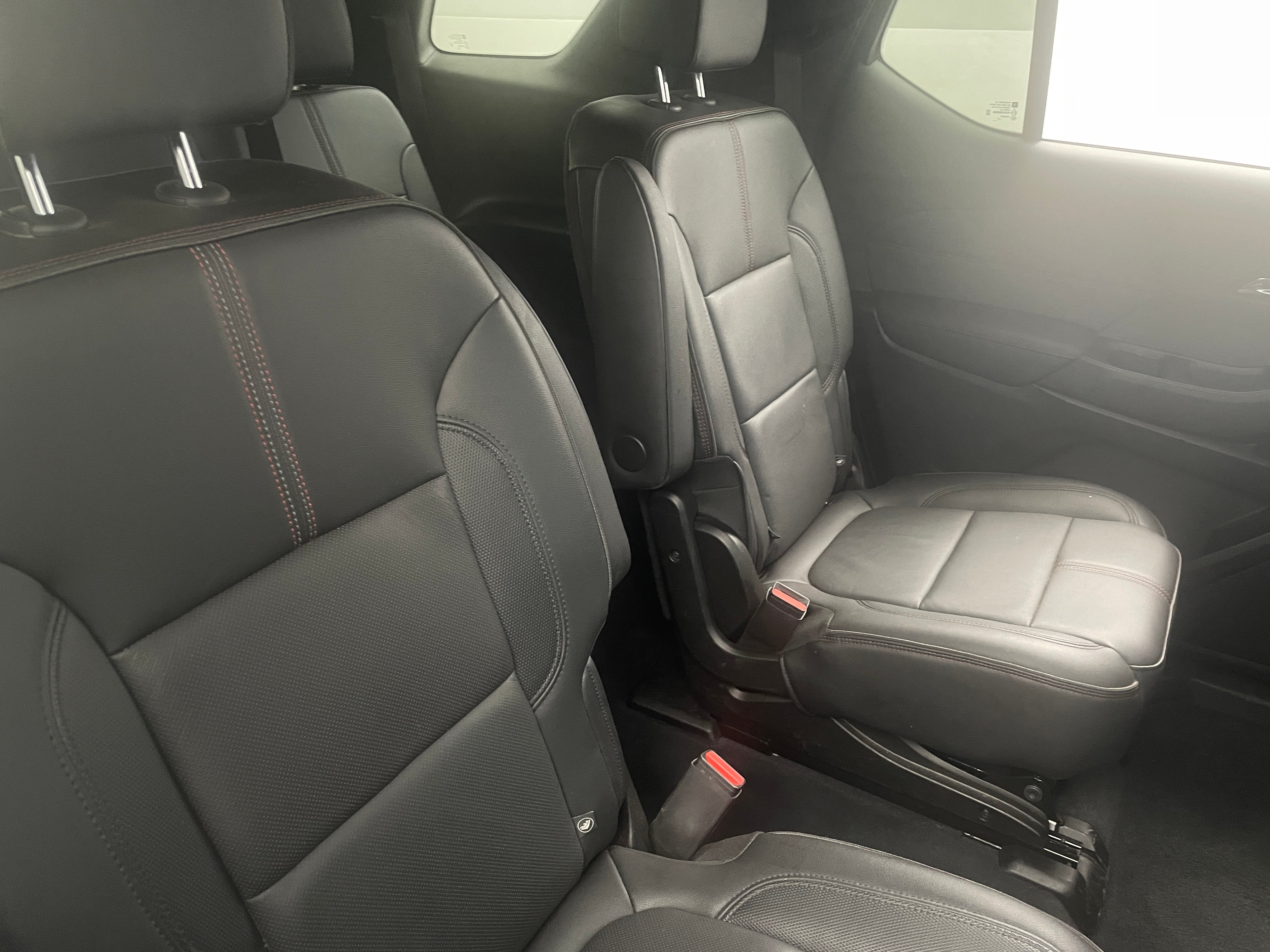 2022 Chevrolet Traverse RS 6