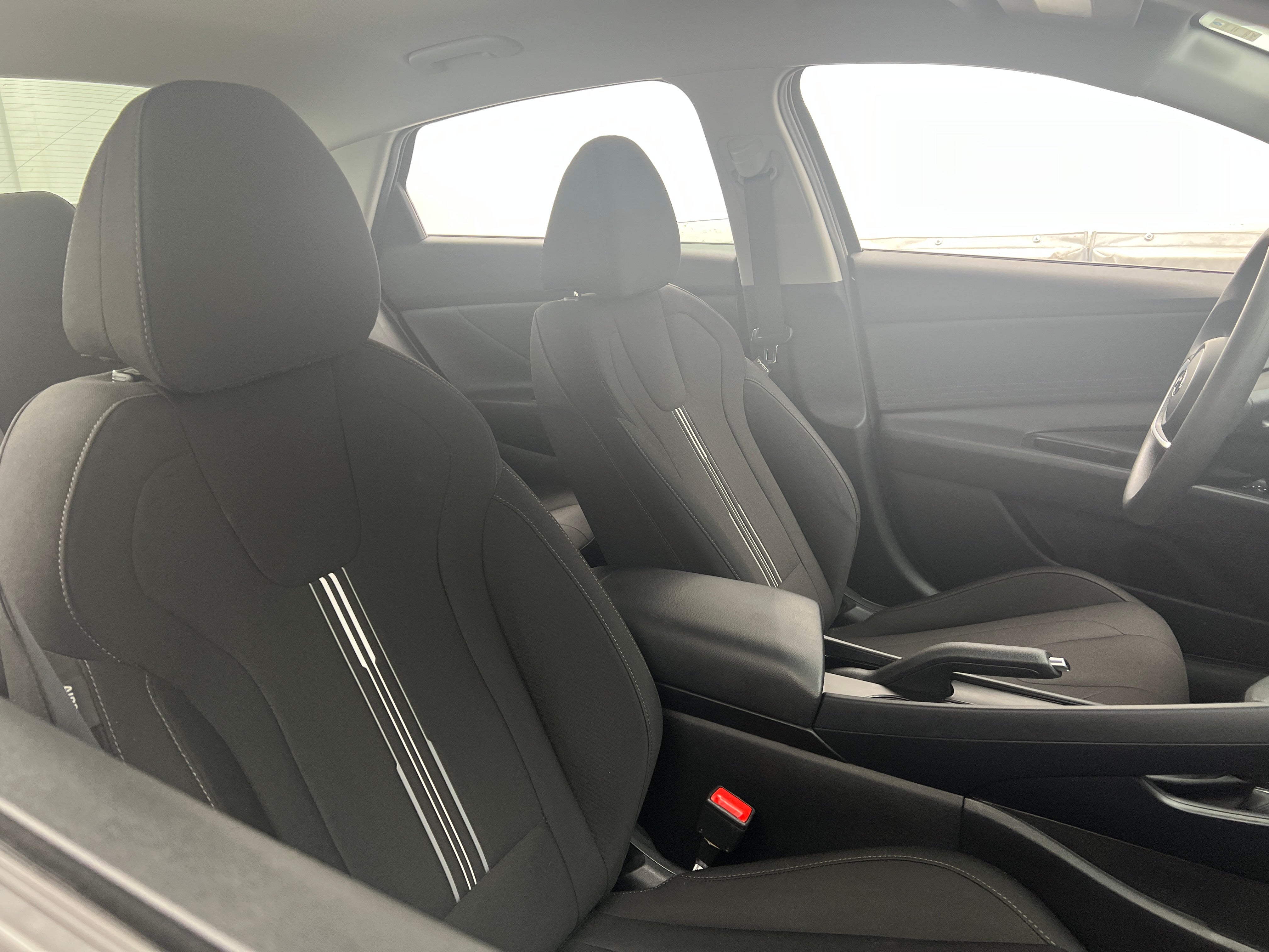 2023 Hyundai Elantra SEL 2