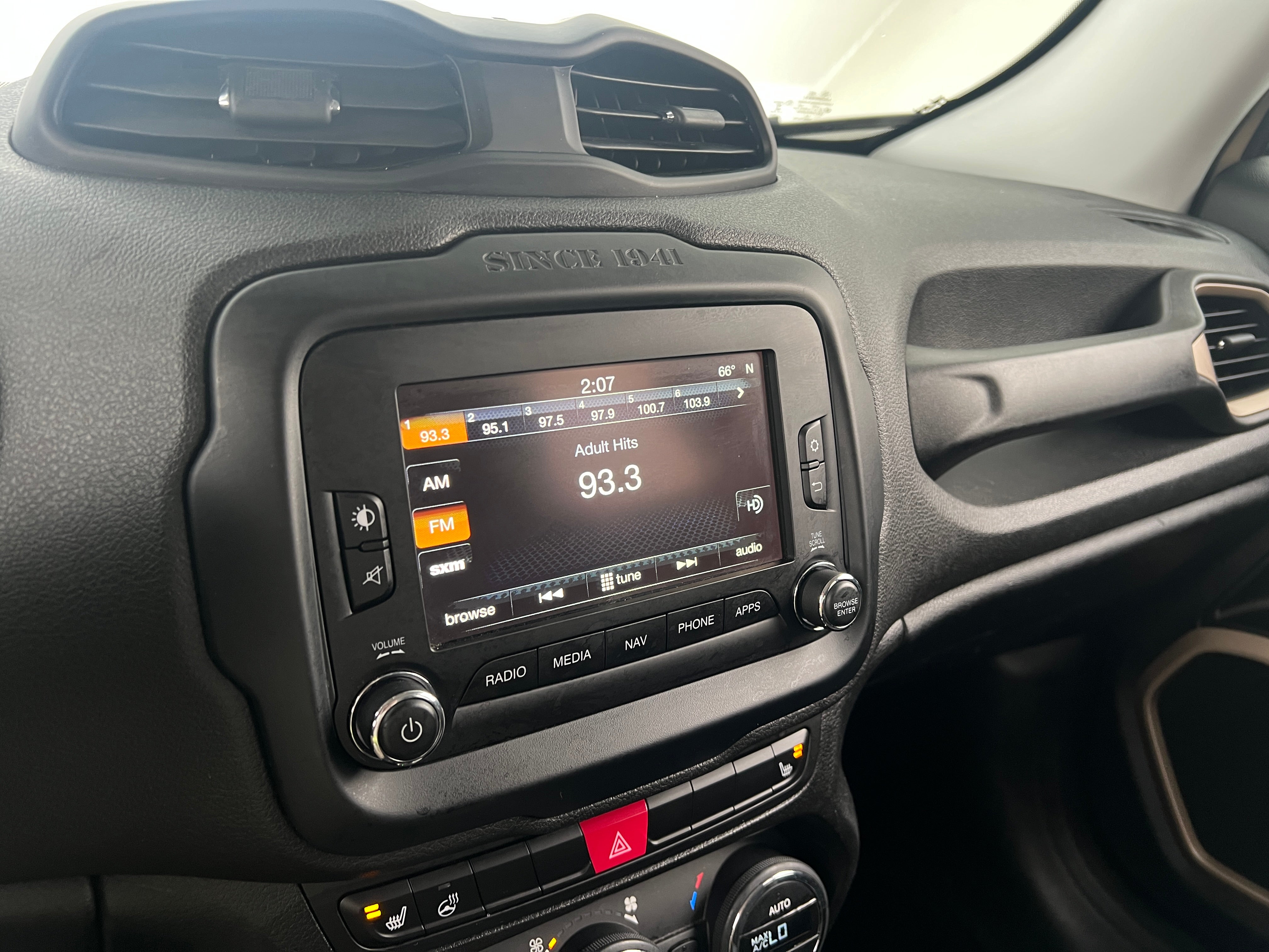 2017 Jeep Renegade Deserthawk 4