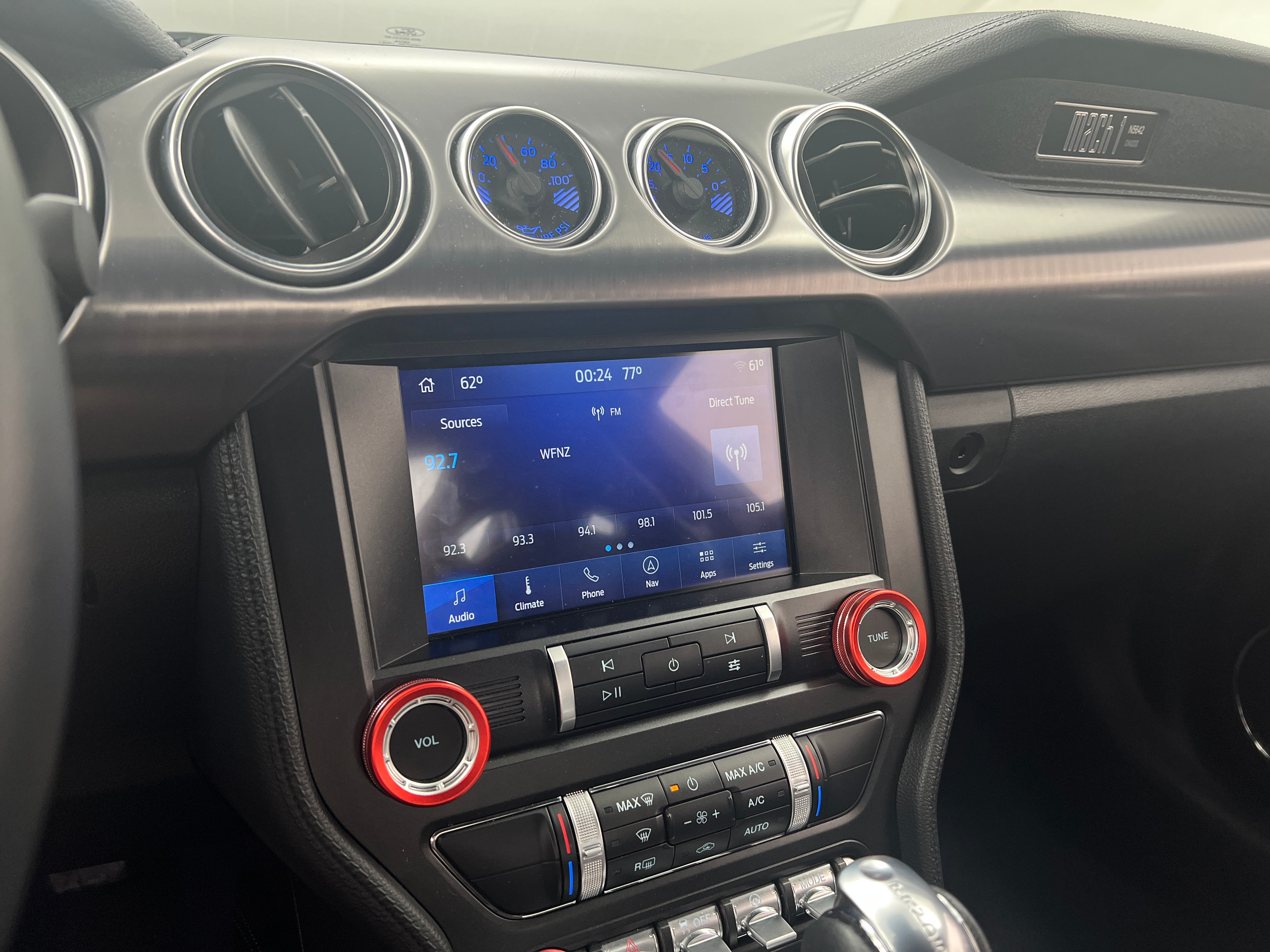 2022 Ford Mustang Mach 1 2