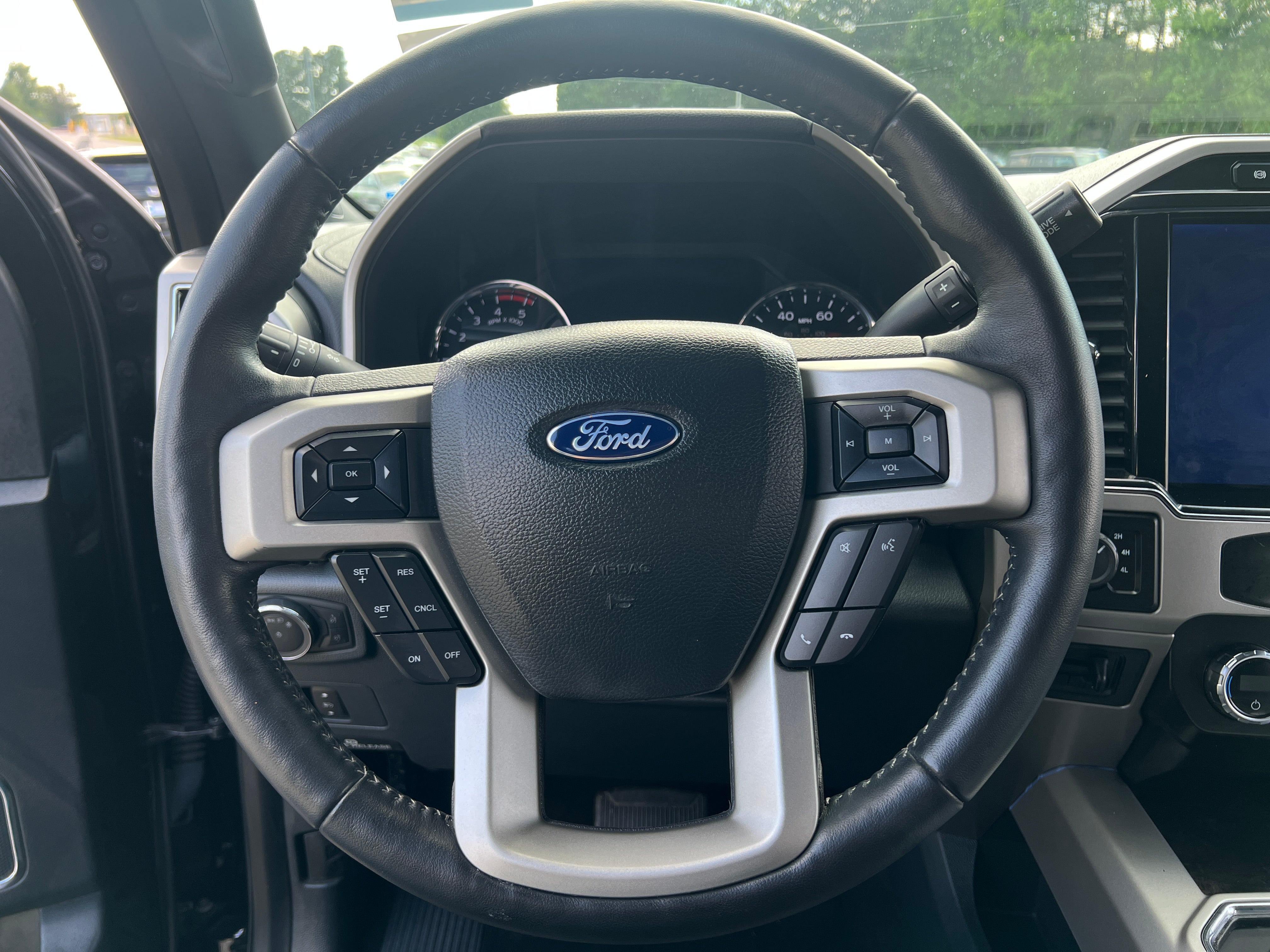 2022 Ford Econoline E-250 4