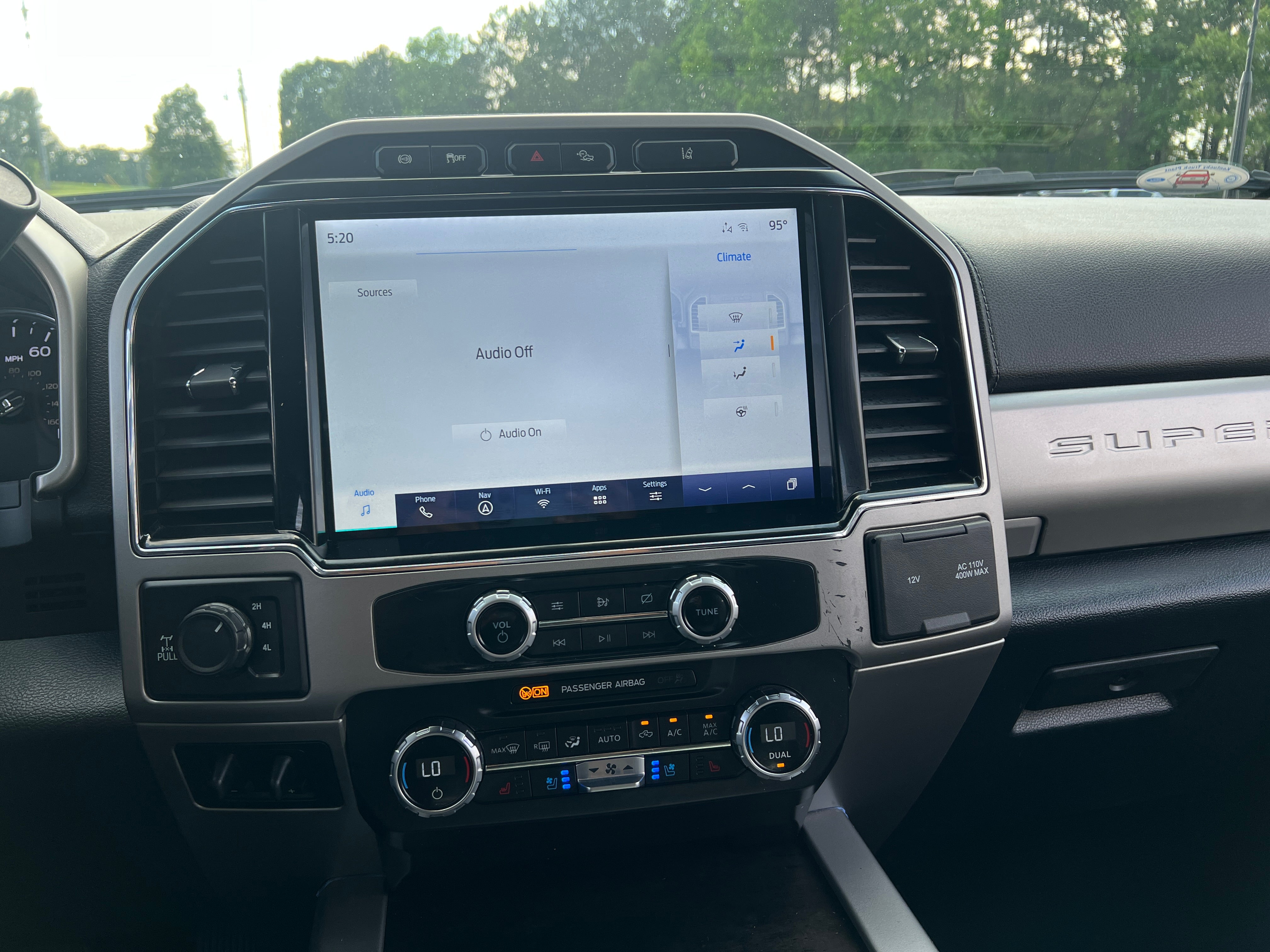 2022 Ford Econoline E-250 3