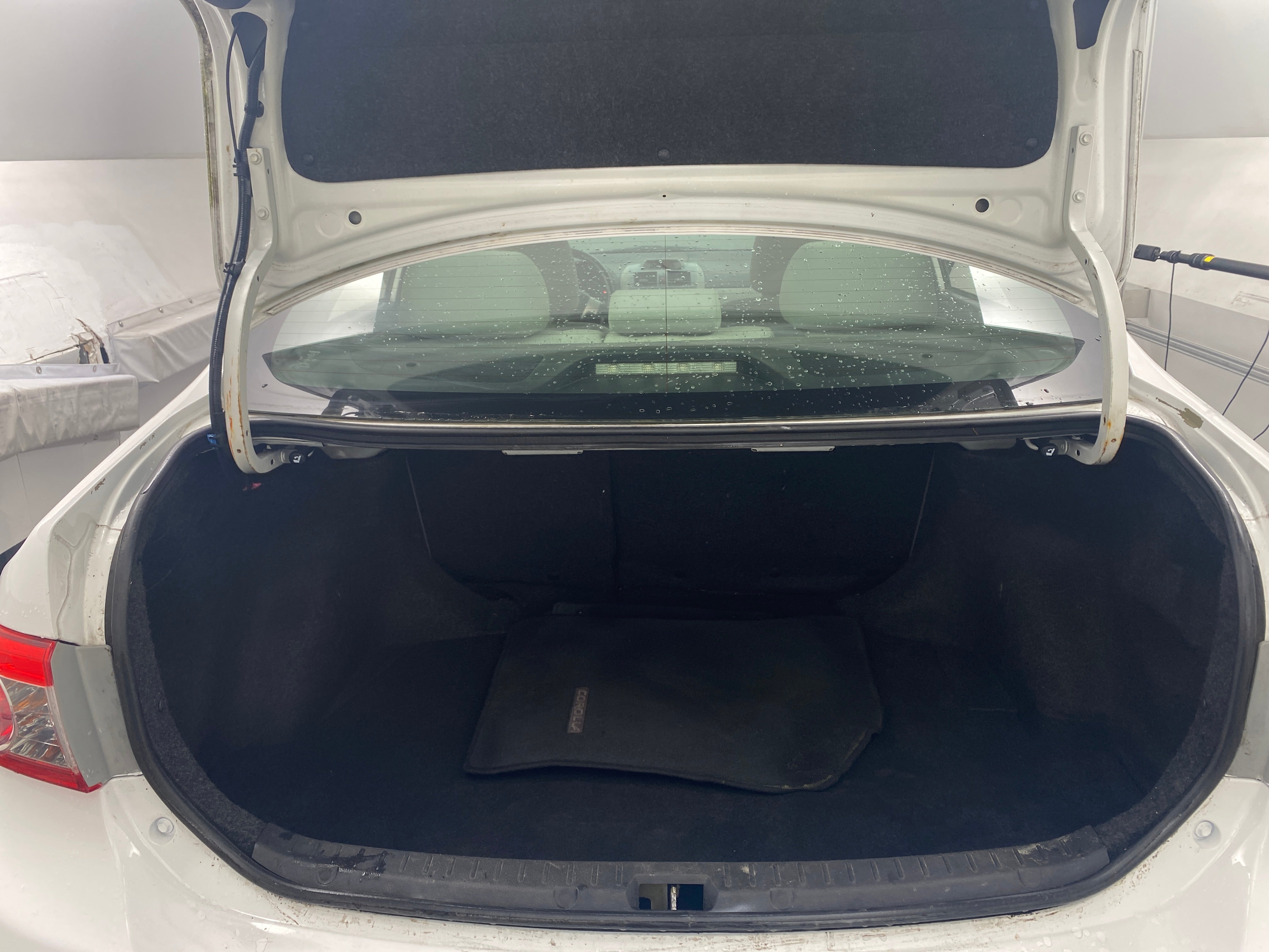 2012 Toyota Corolla LE 7