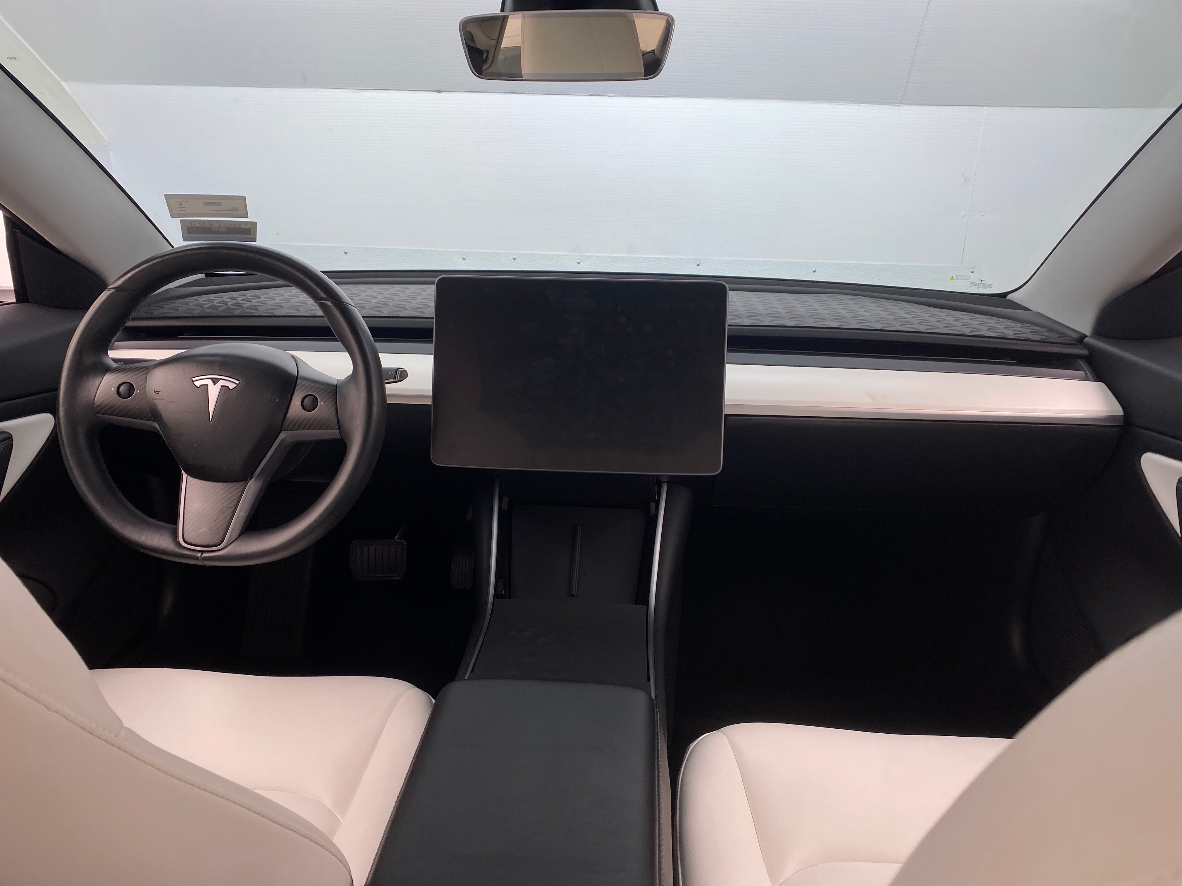 2018 Tesla Model 3 Mid Range 3