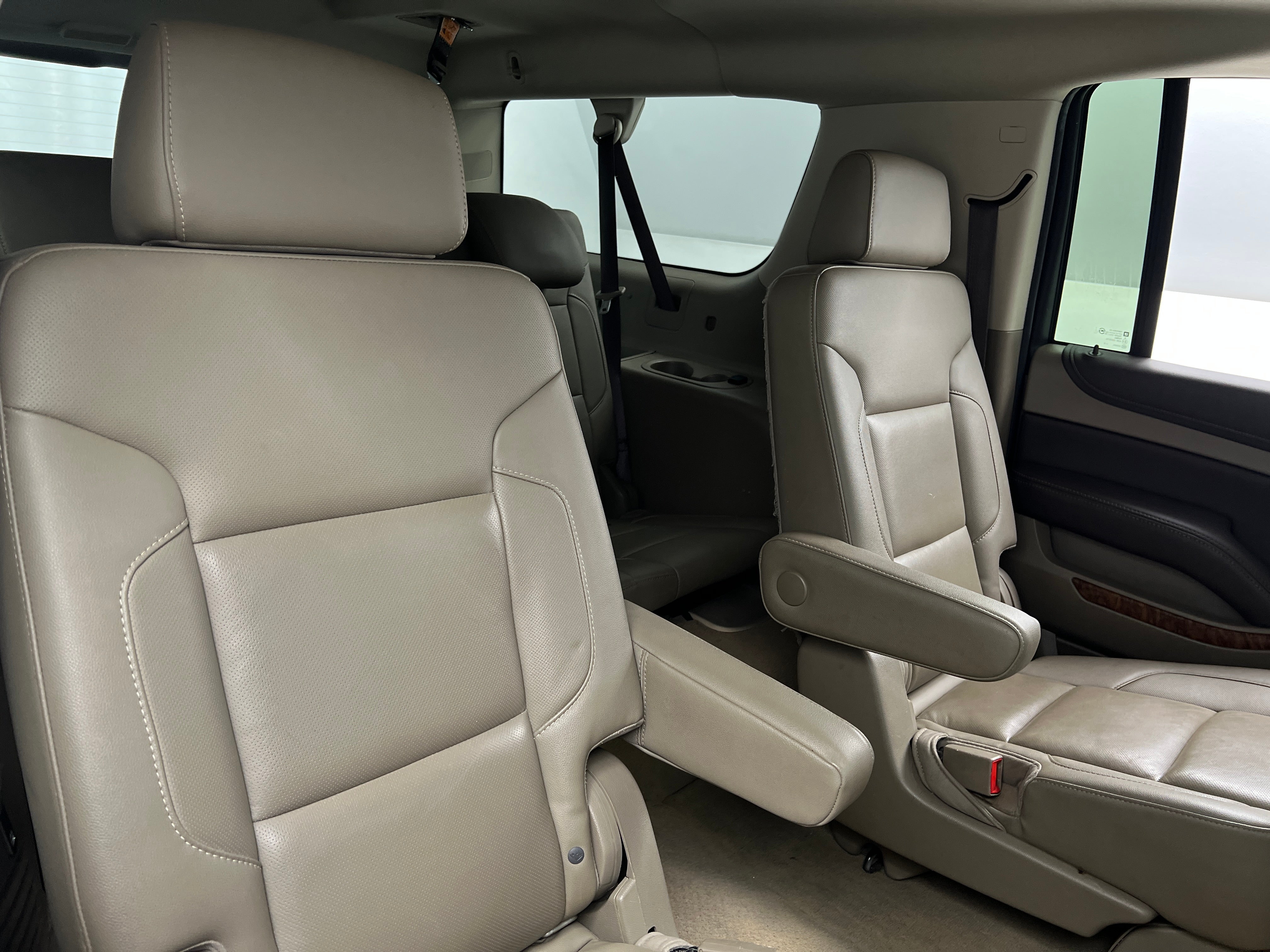 2020 Chevrolet Suburban Premier 5