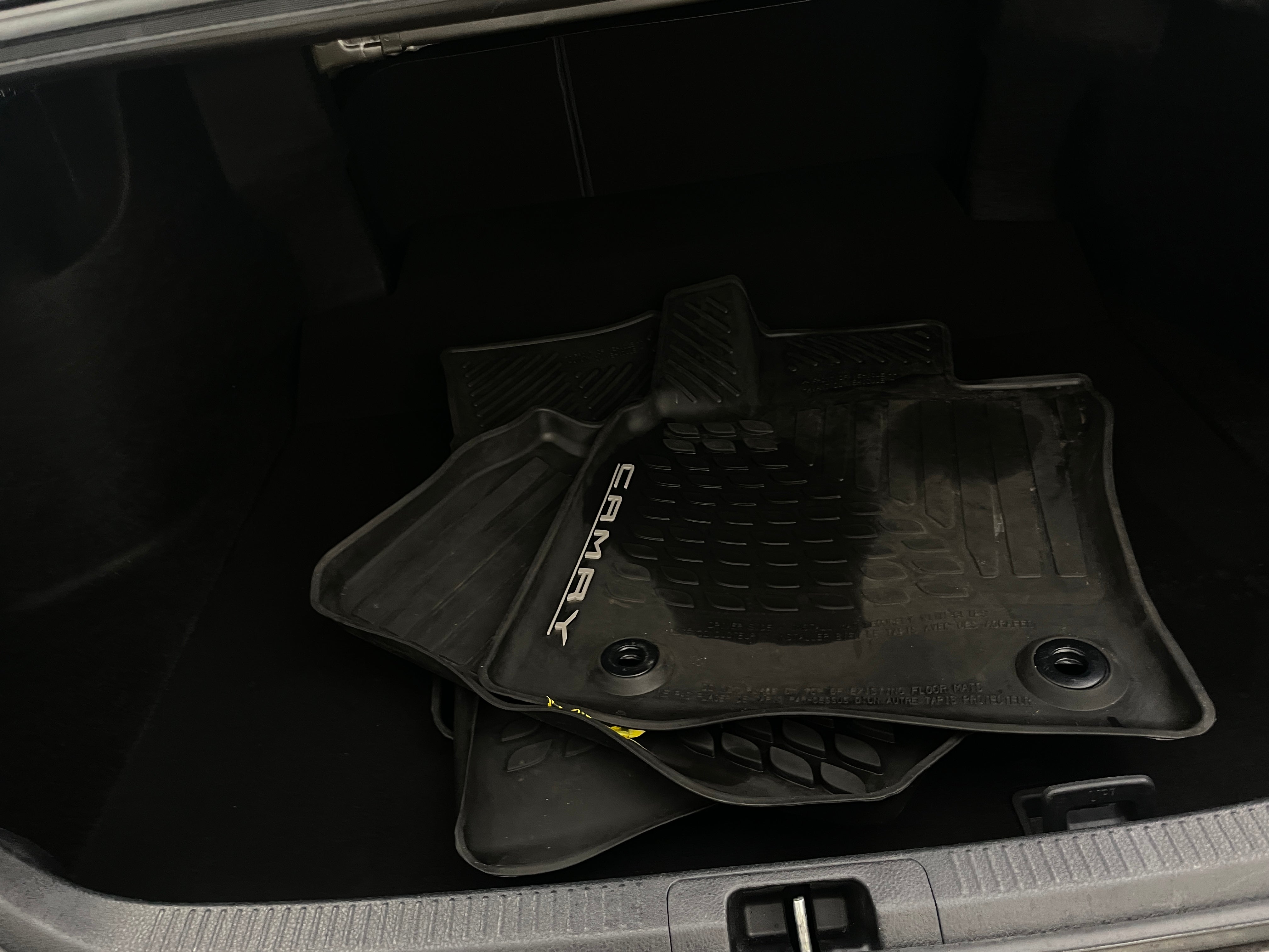 2019 Toyota Camry XSE 6