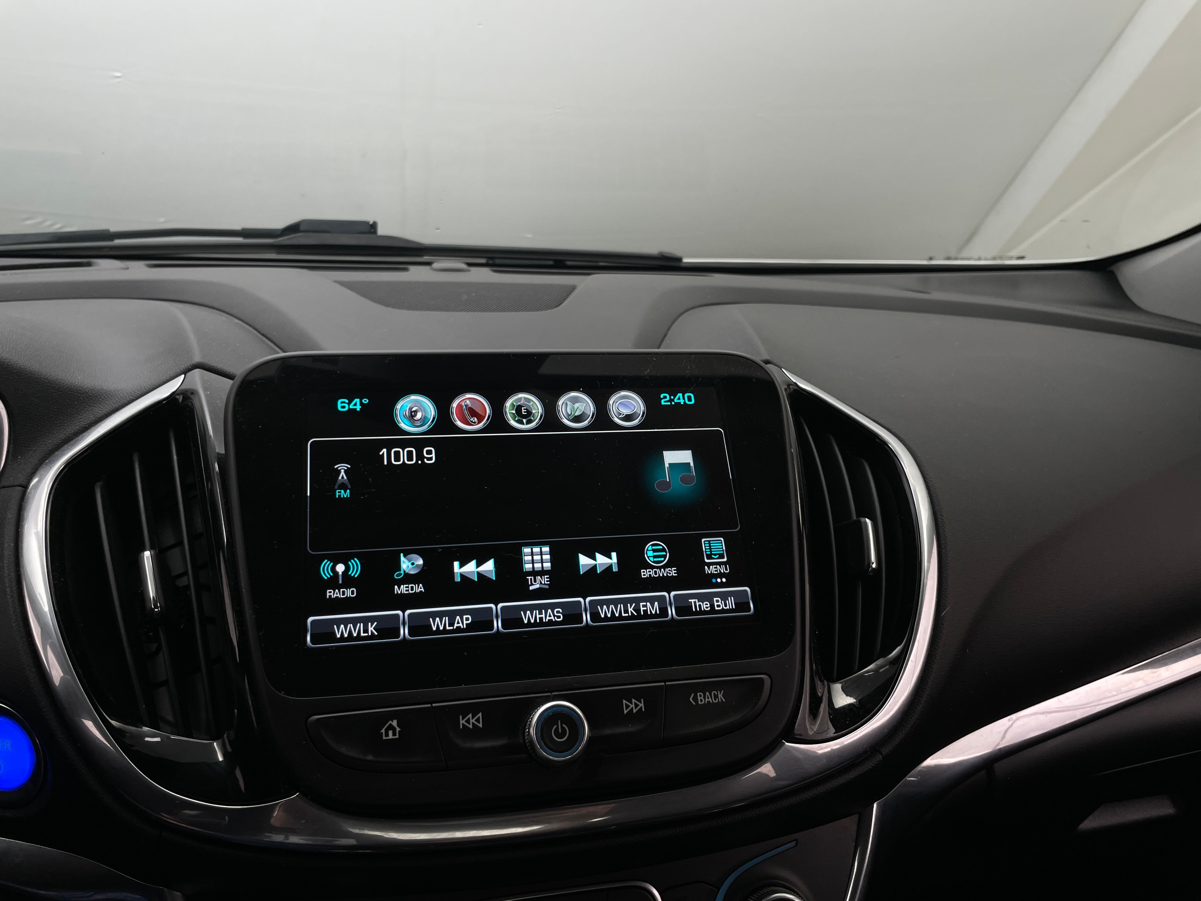 2017 Chevrolet Volt Premier 3