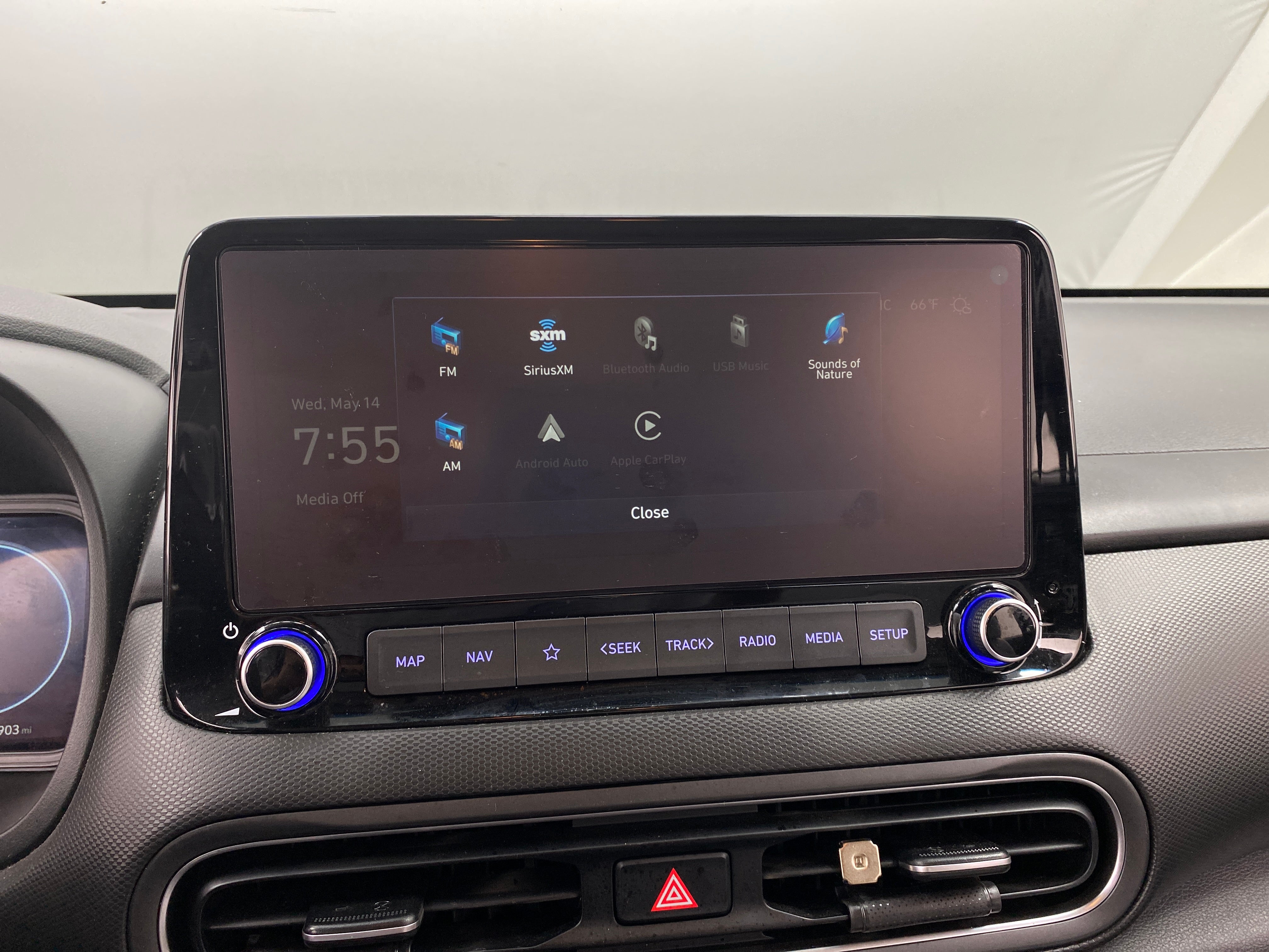 2023 Hyundai Kona Limited 3
