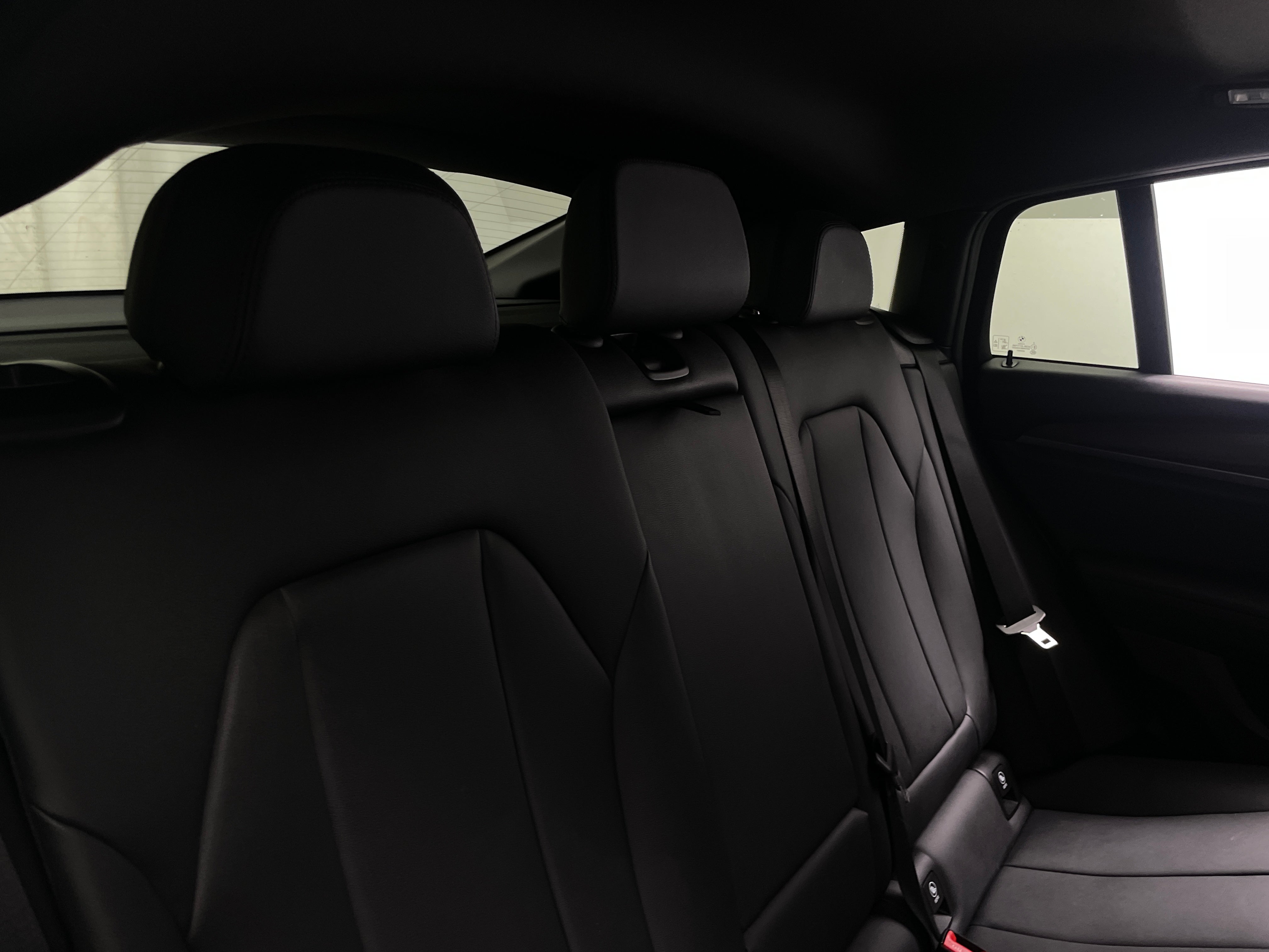2019 BMW X4 xDrive30i 5