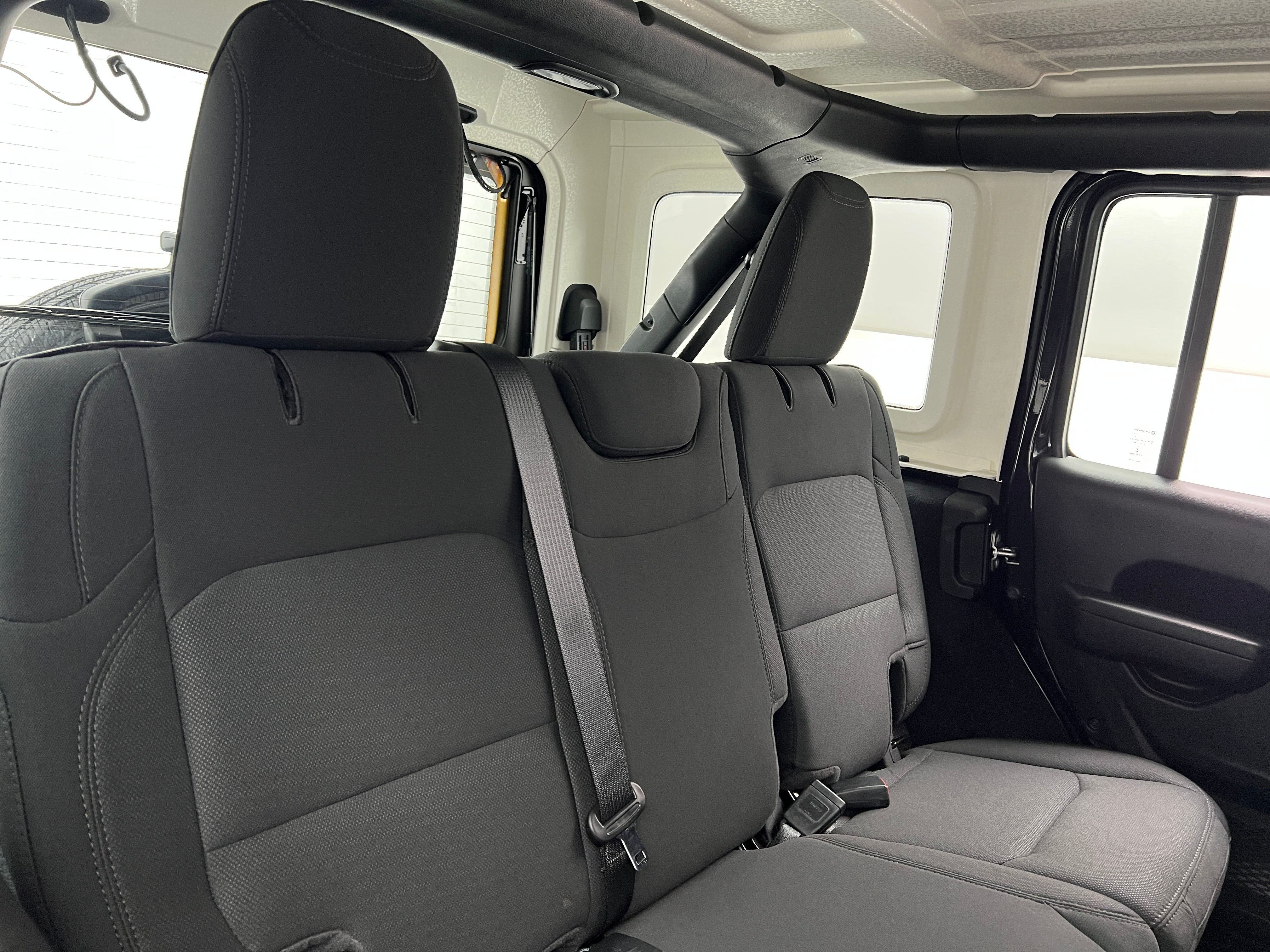 2022 Jeep Wrangler Unlimited Sport 6