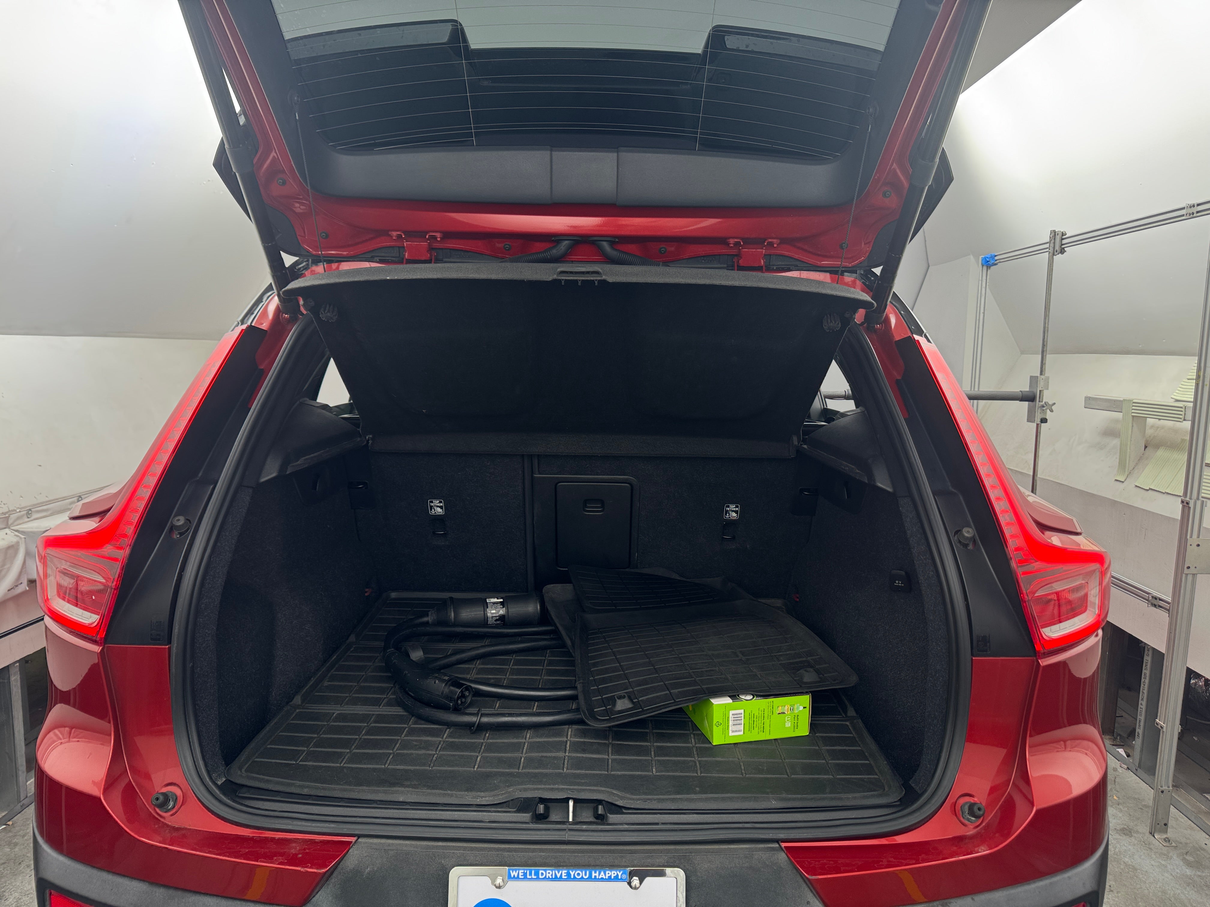 2021 Volvo XC40 Recharge Core 6