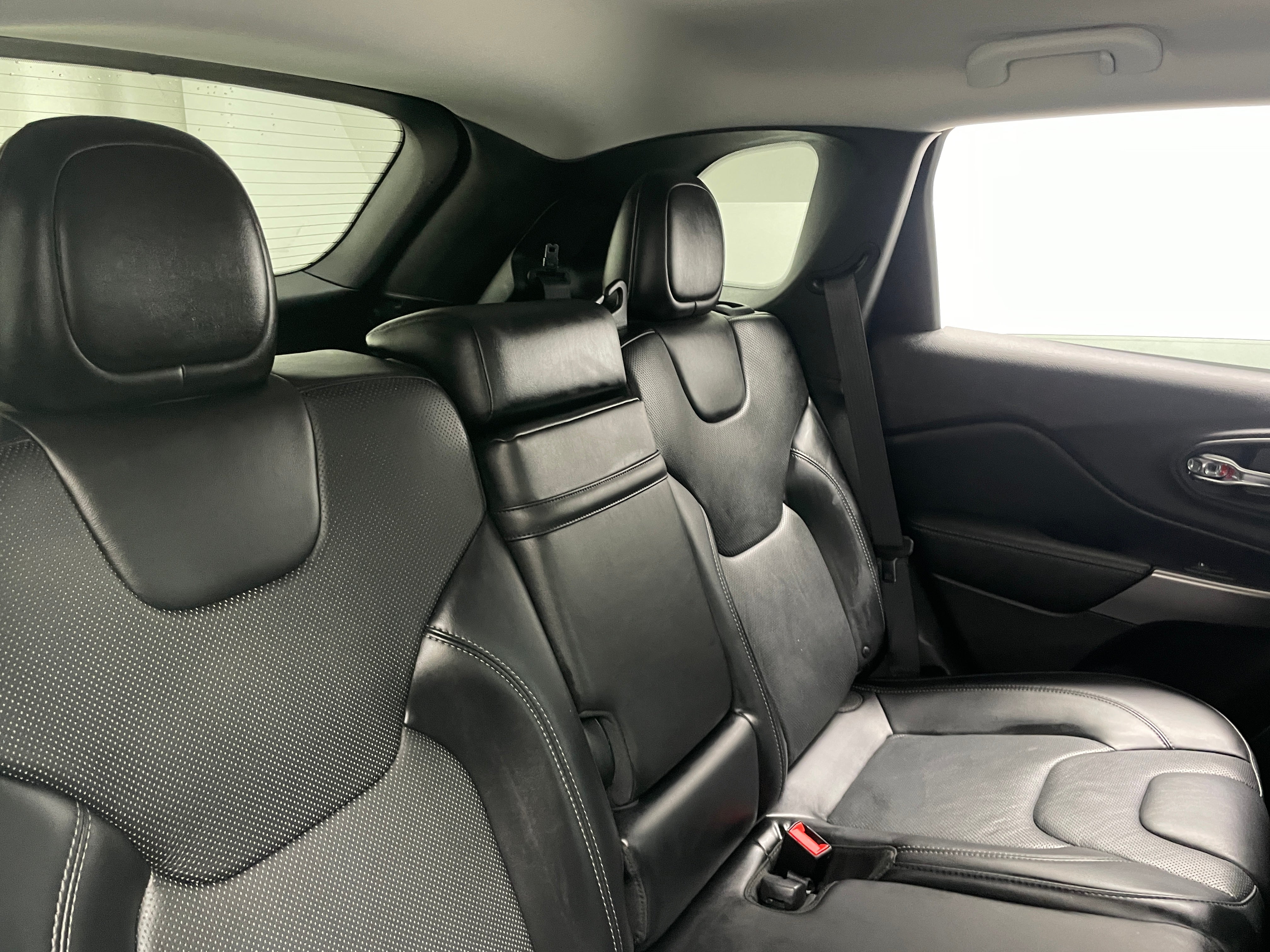 2019 Jeep Cherokee Limited Edition 5