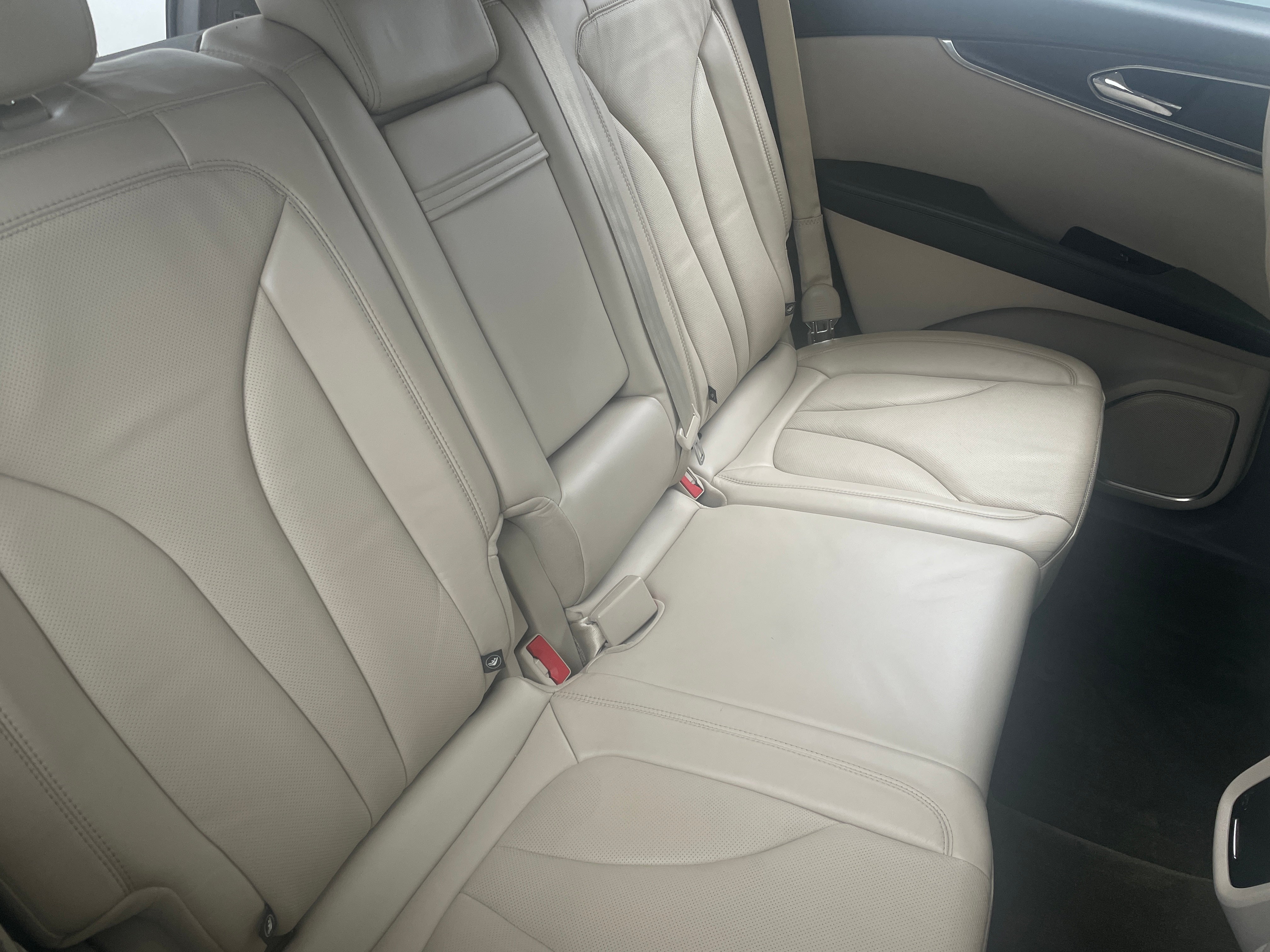 2016 Lincoln MKX Reserve 5