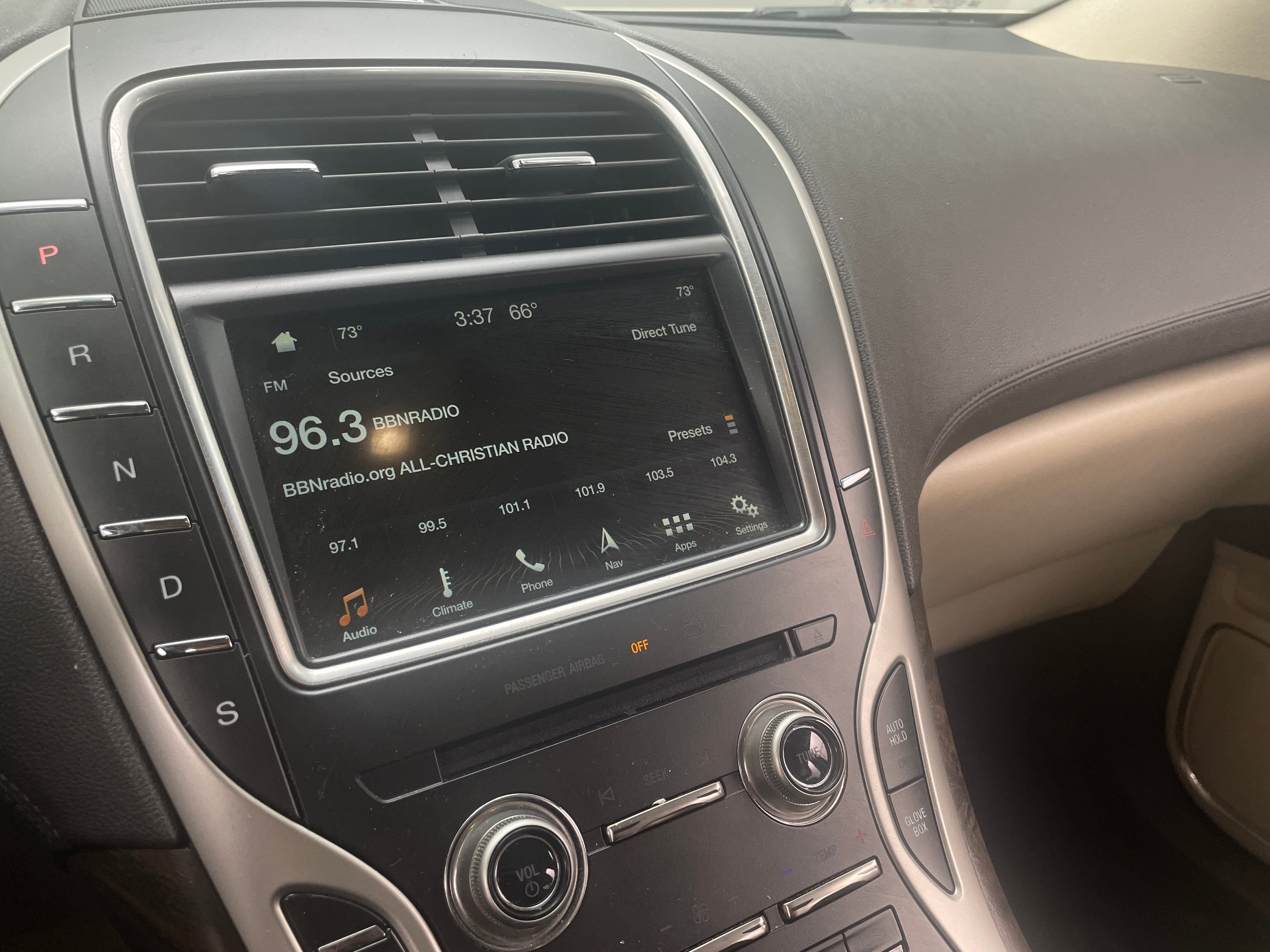 2016 Lincoln MKX Reserve 3