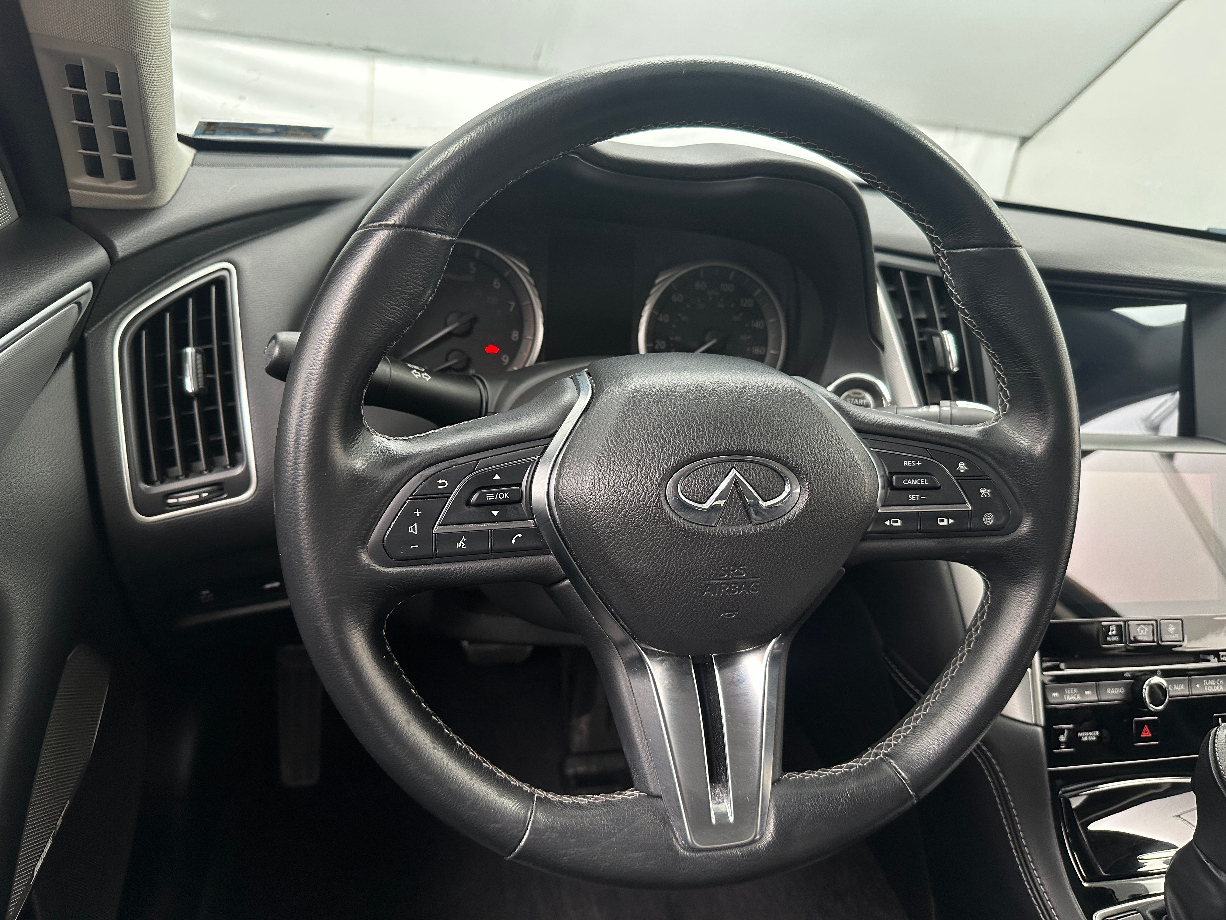 2021 INFINITI Q50 Luxe 4