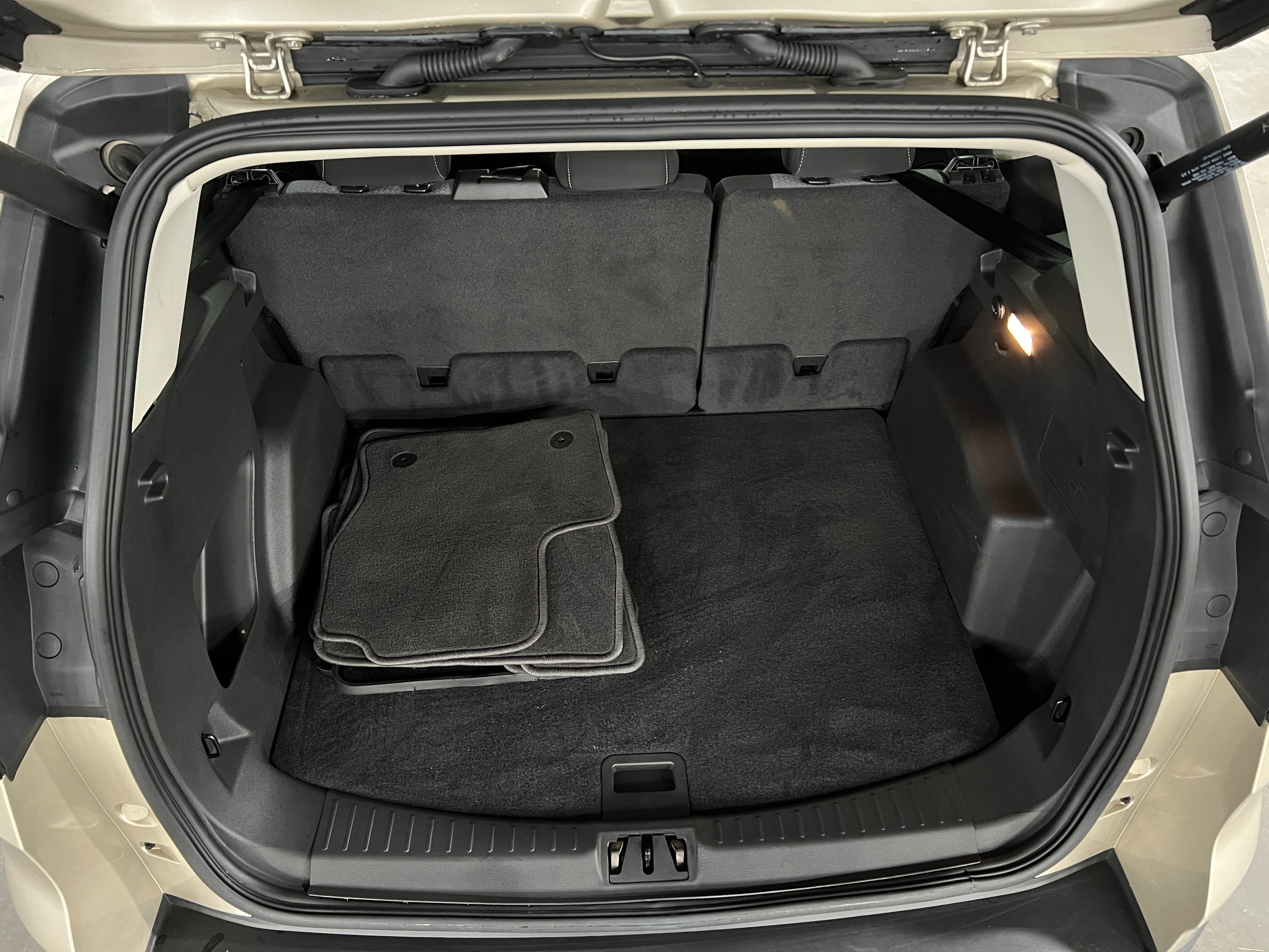 2017 Ford Escape SE 7