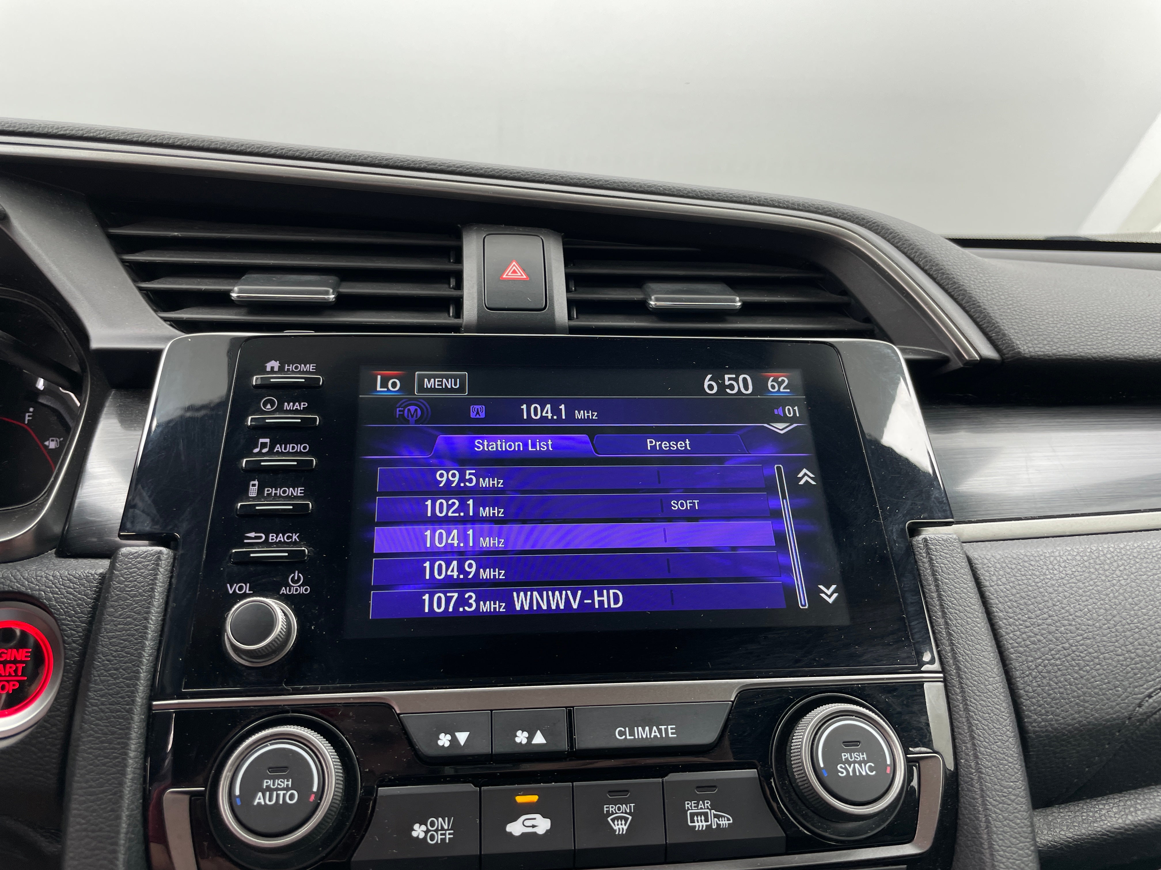 2021 Honda Civic Sport Touring 3