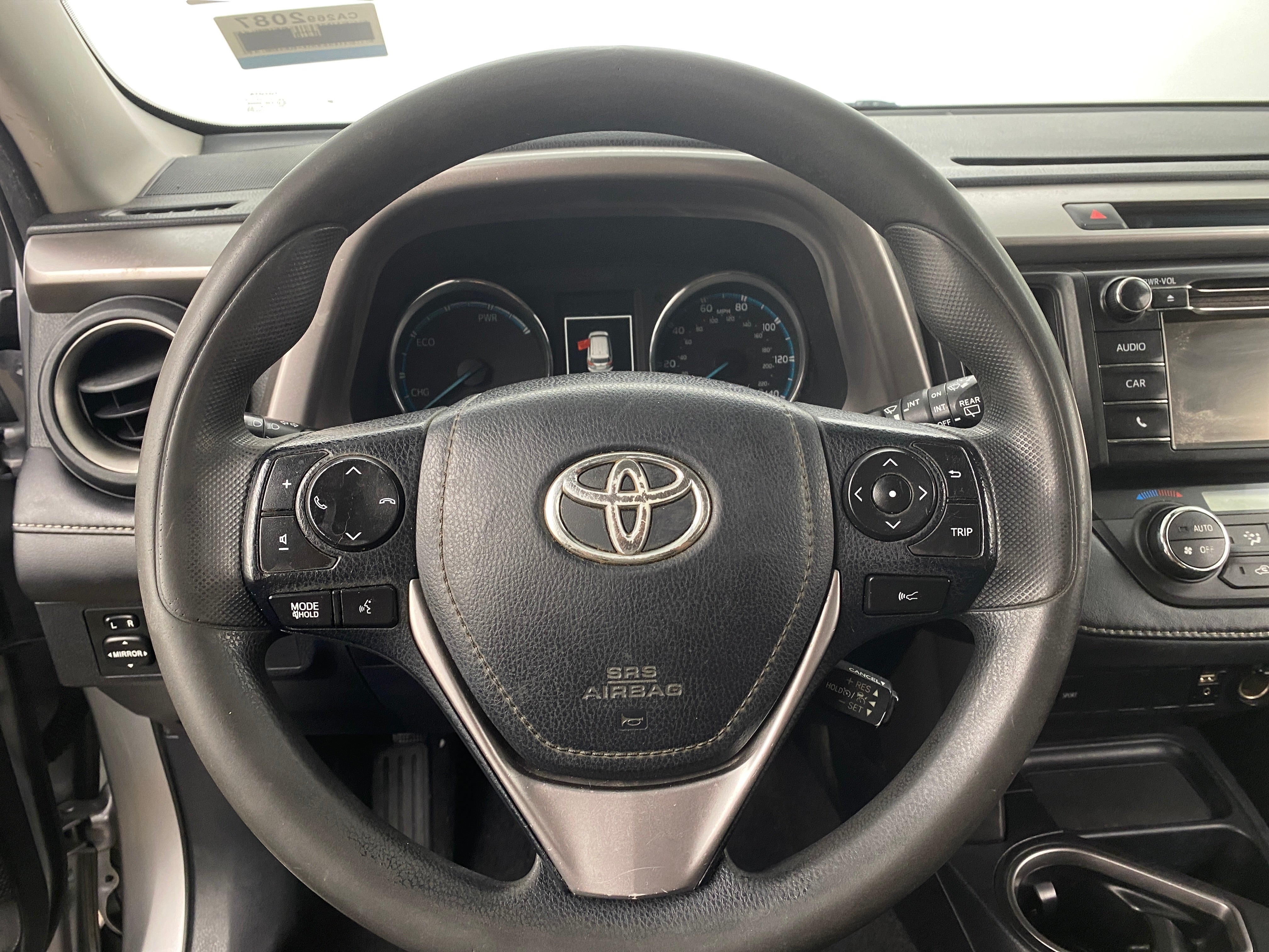2018 Toyota RAV4 LE 5