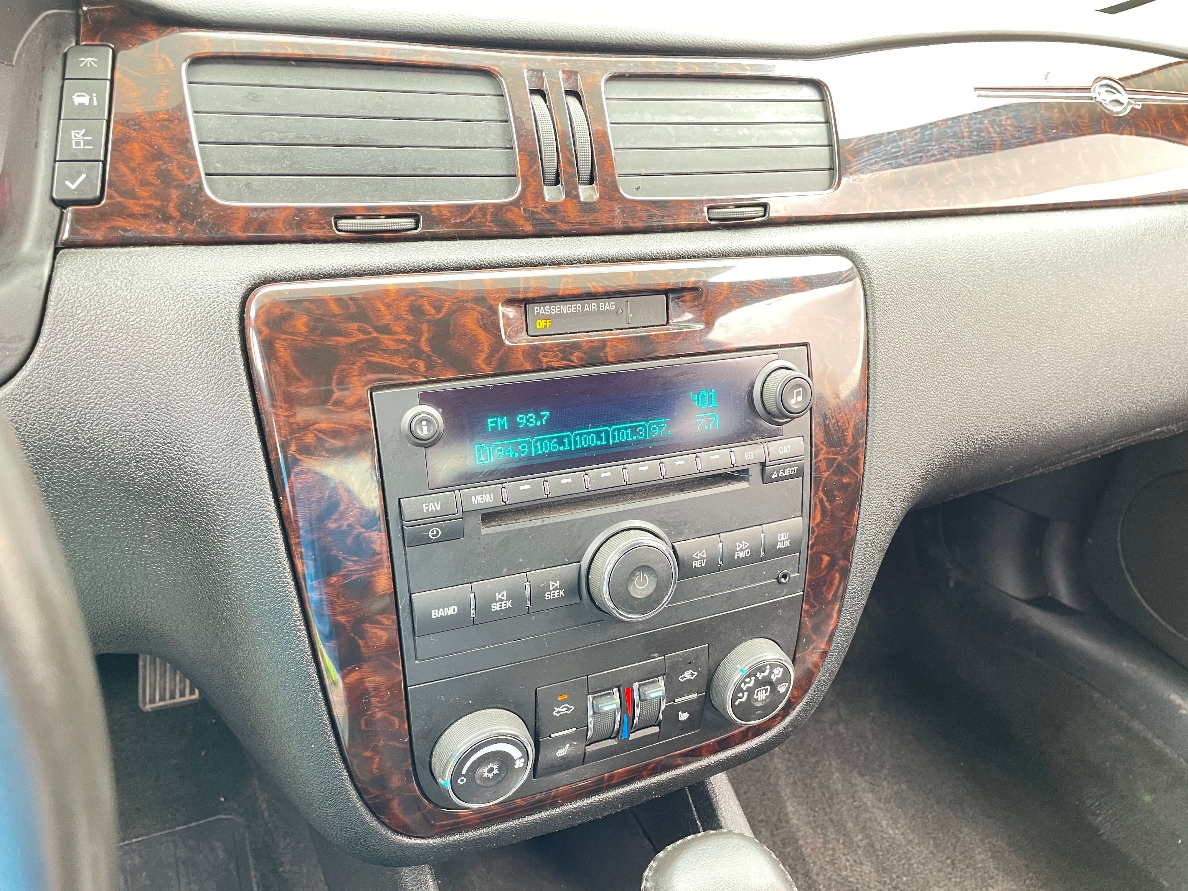 2013 Chevrolet Impala LTZ 3
