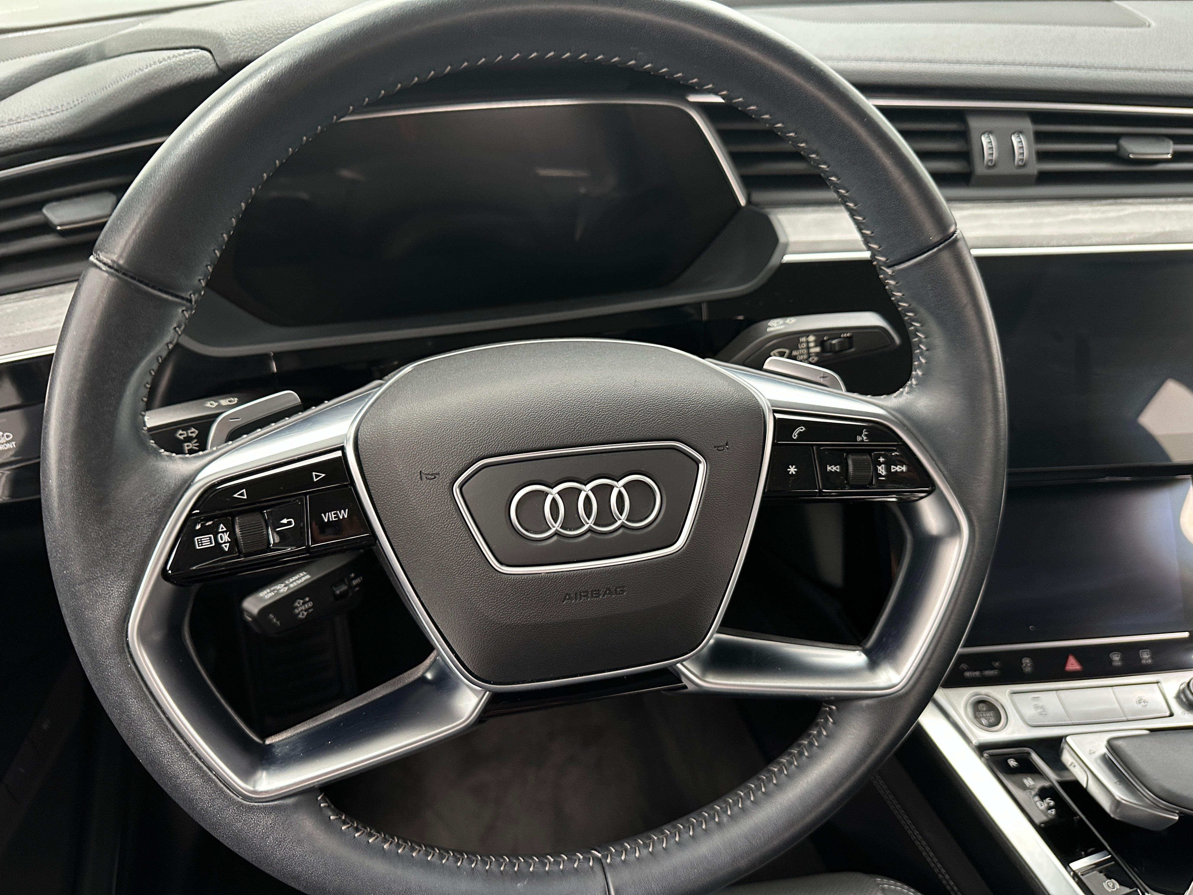 2021 Audi e-tron S Premium Plus 4