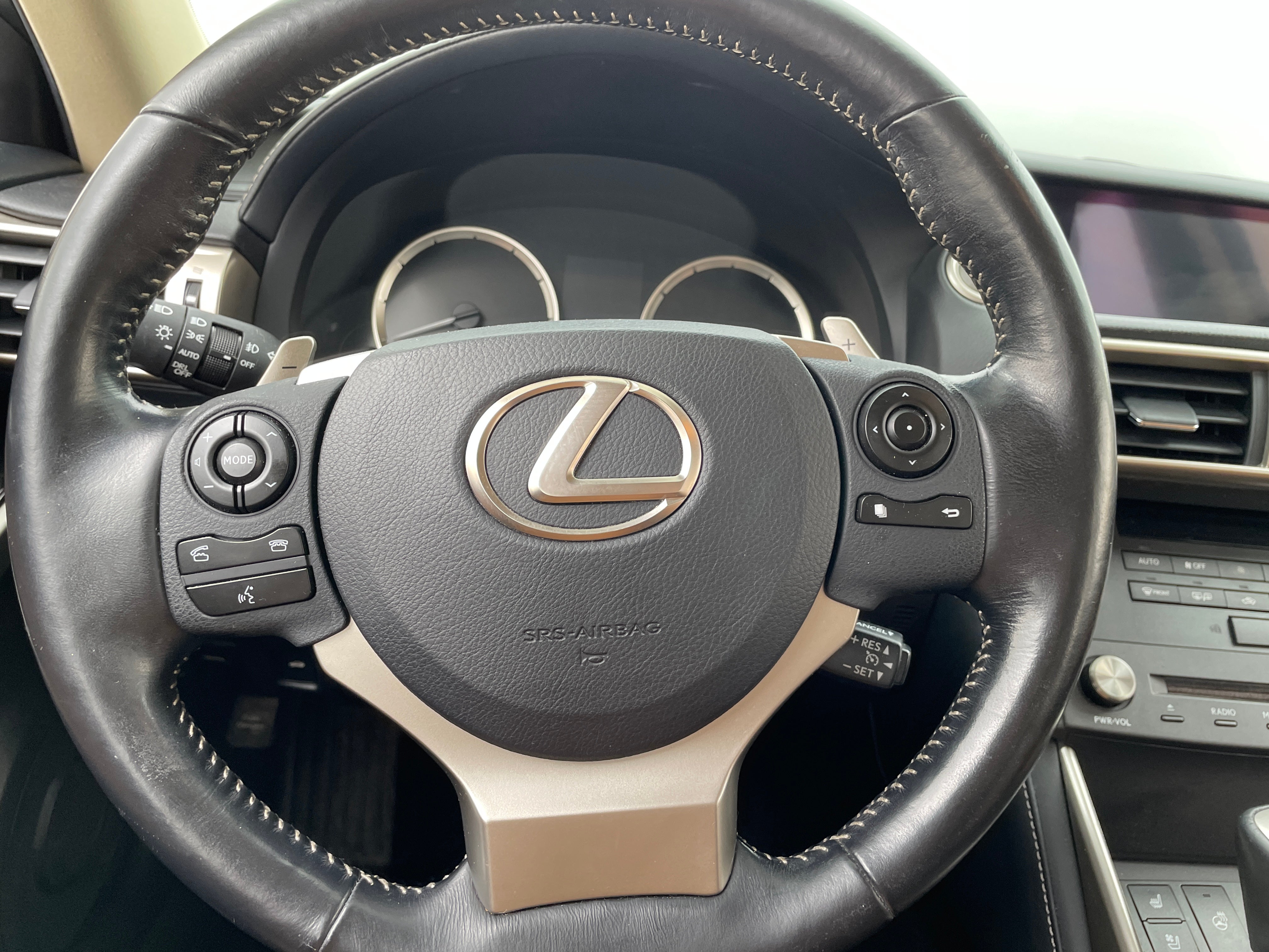 2016 Lexus IS 300 4