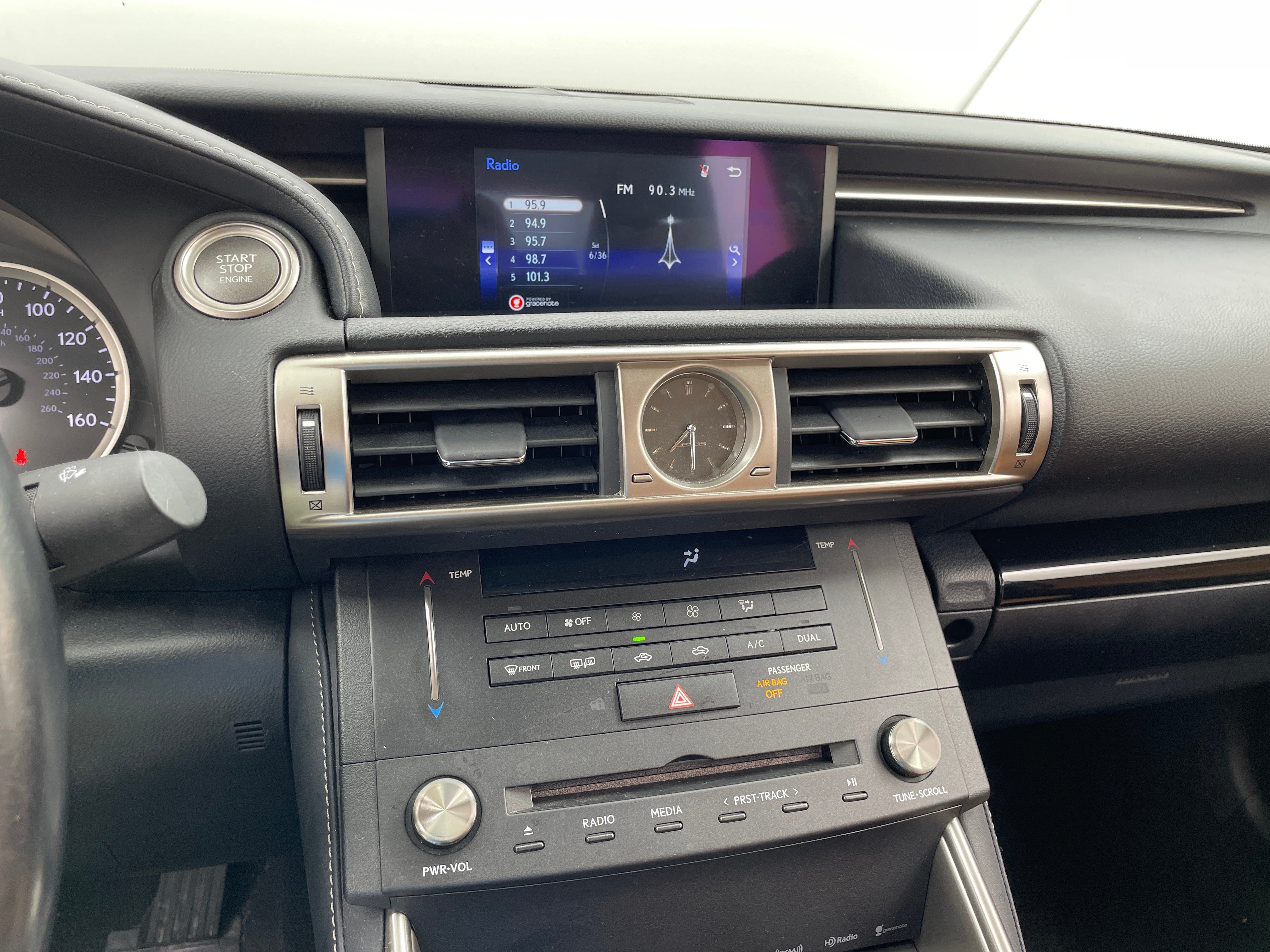 2016 Lexus IS 300 3