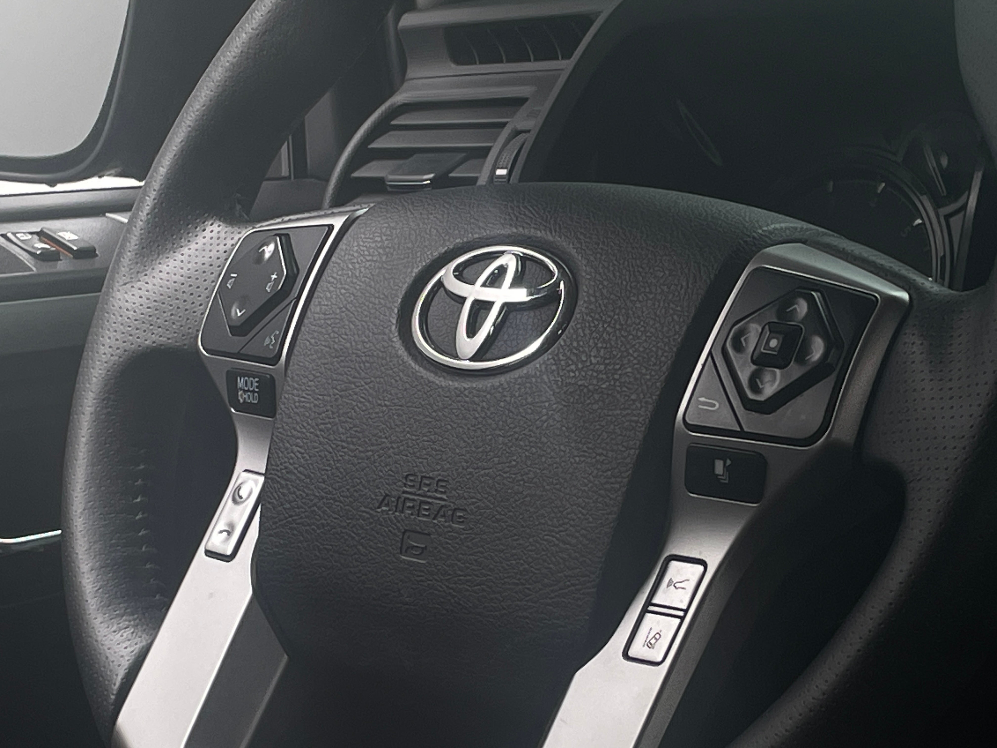 2022 Toyota 4Runner SR5 4