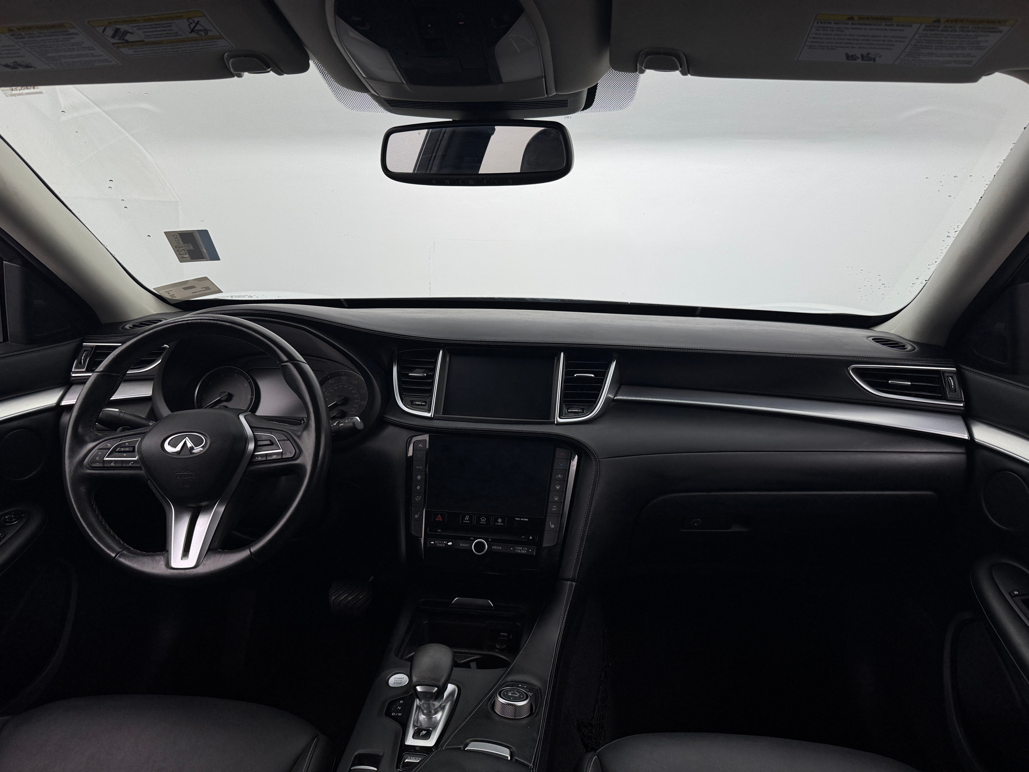 2019 INFINITI QX50 Luxe 2