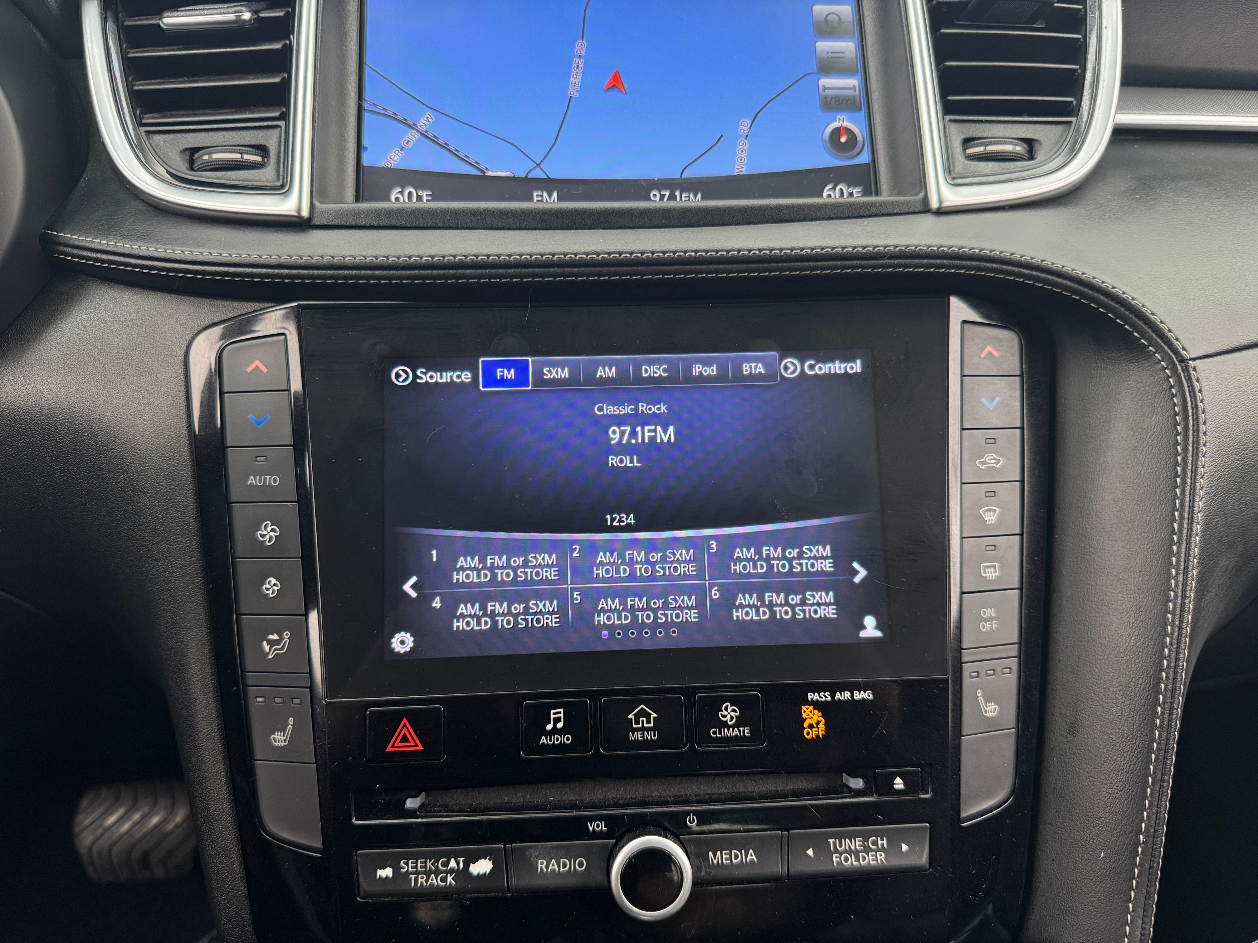 2019 INFINITI QX50 Luxe 3