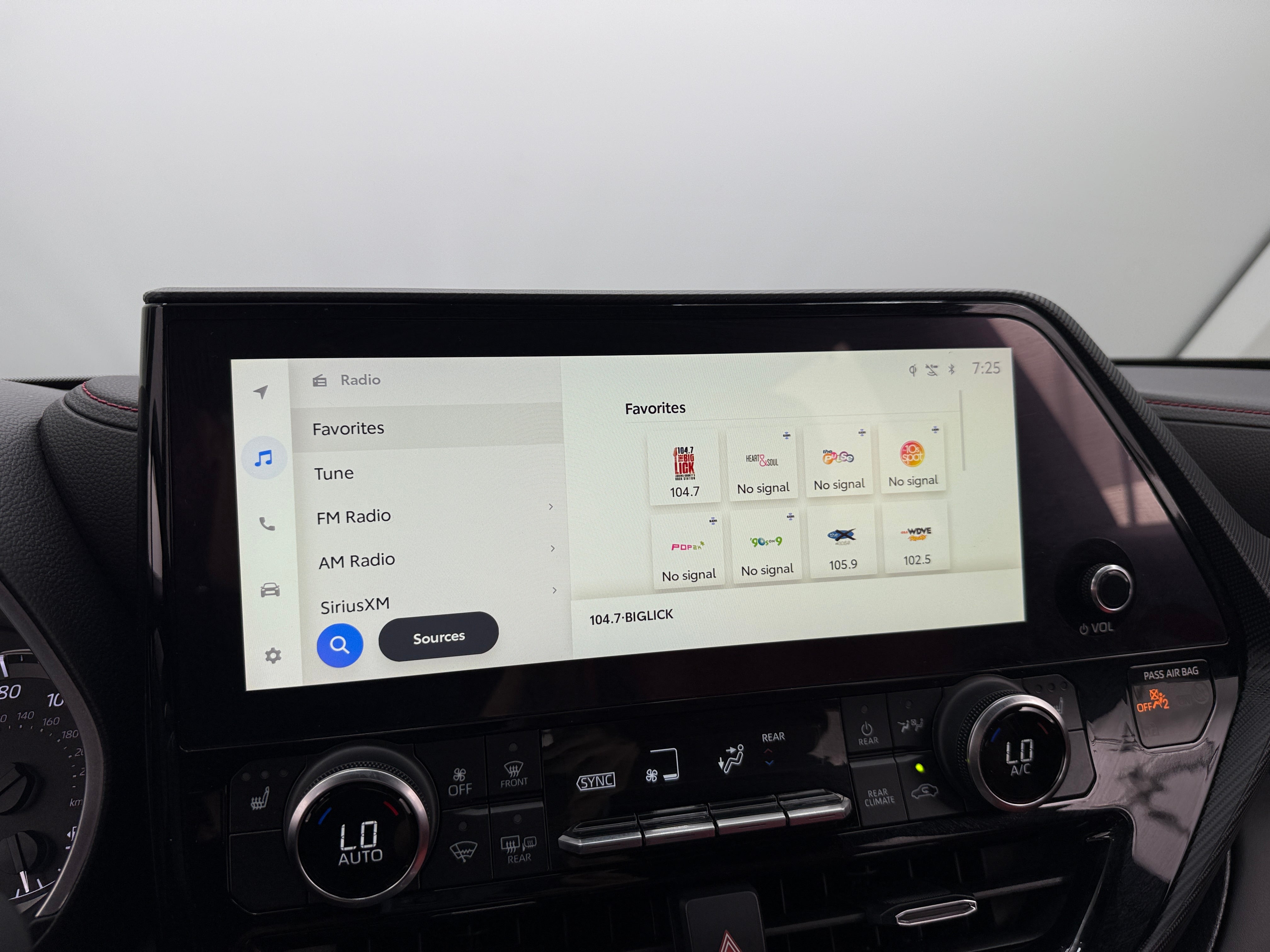 2023 Toyota Highlander XSE 3