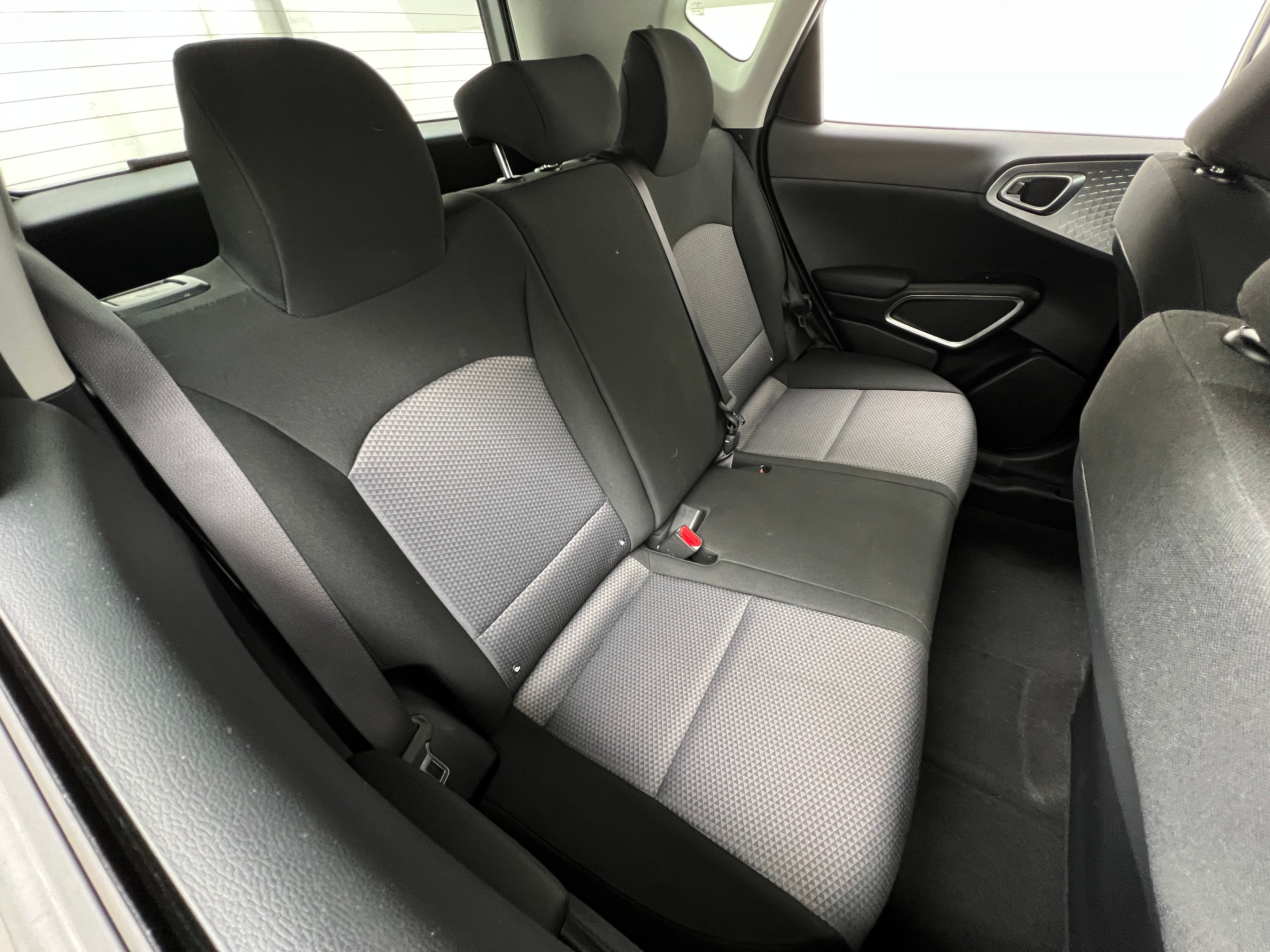2023 Kia Soul LX 6