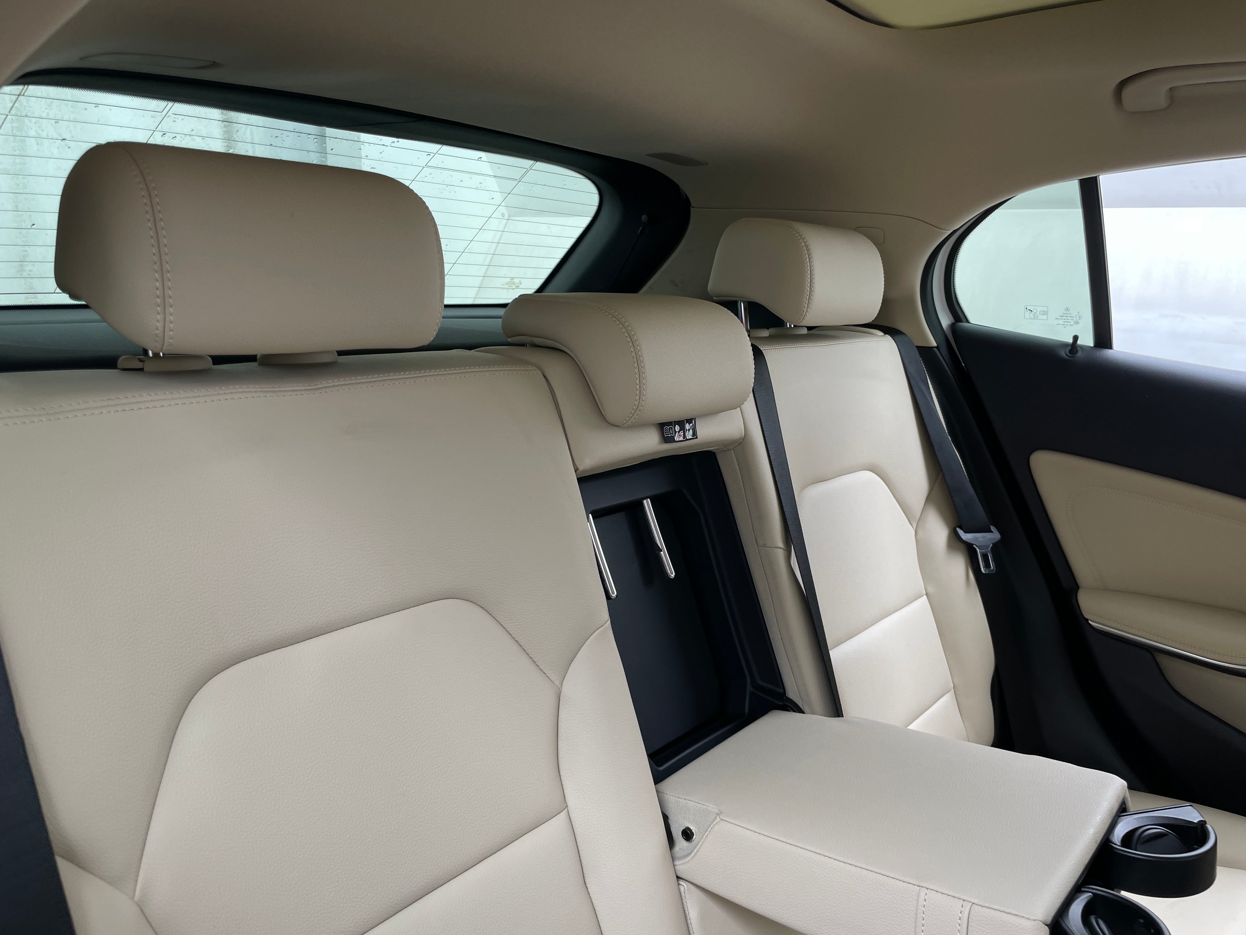 2019 Mercedes-Benz GLA 250 4MATIC 5