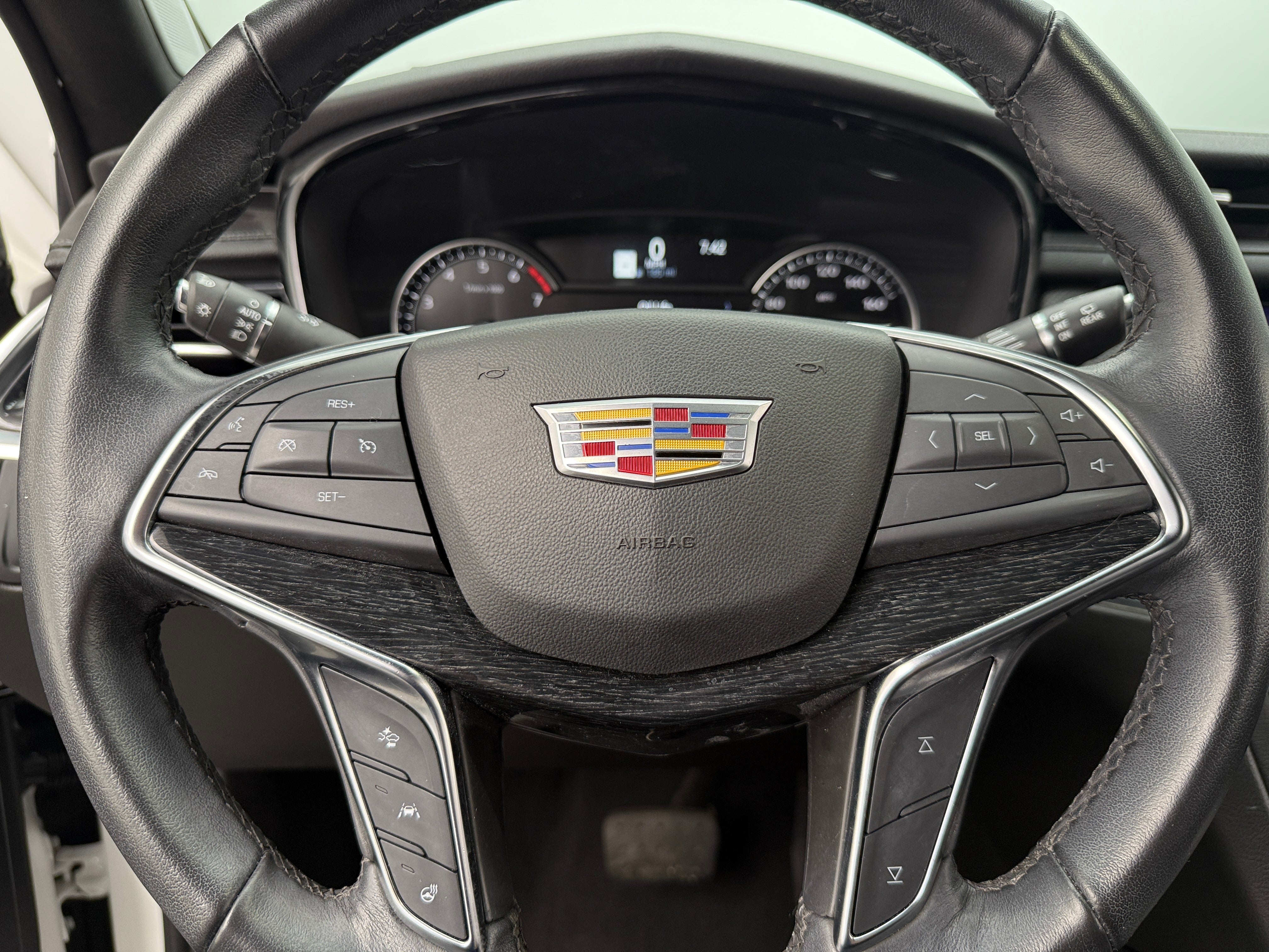 2023 Cadillac XT5 Premium Luxury 4
