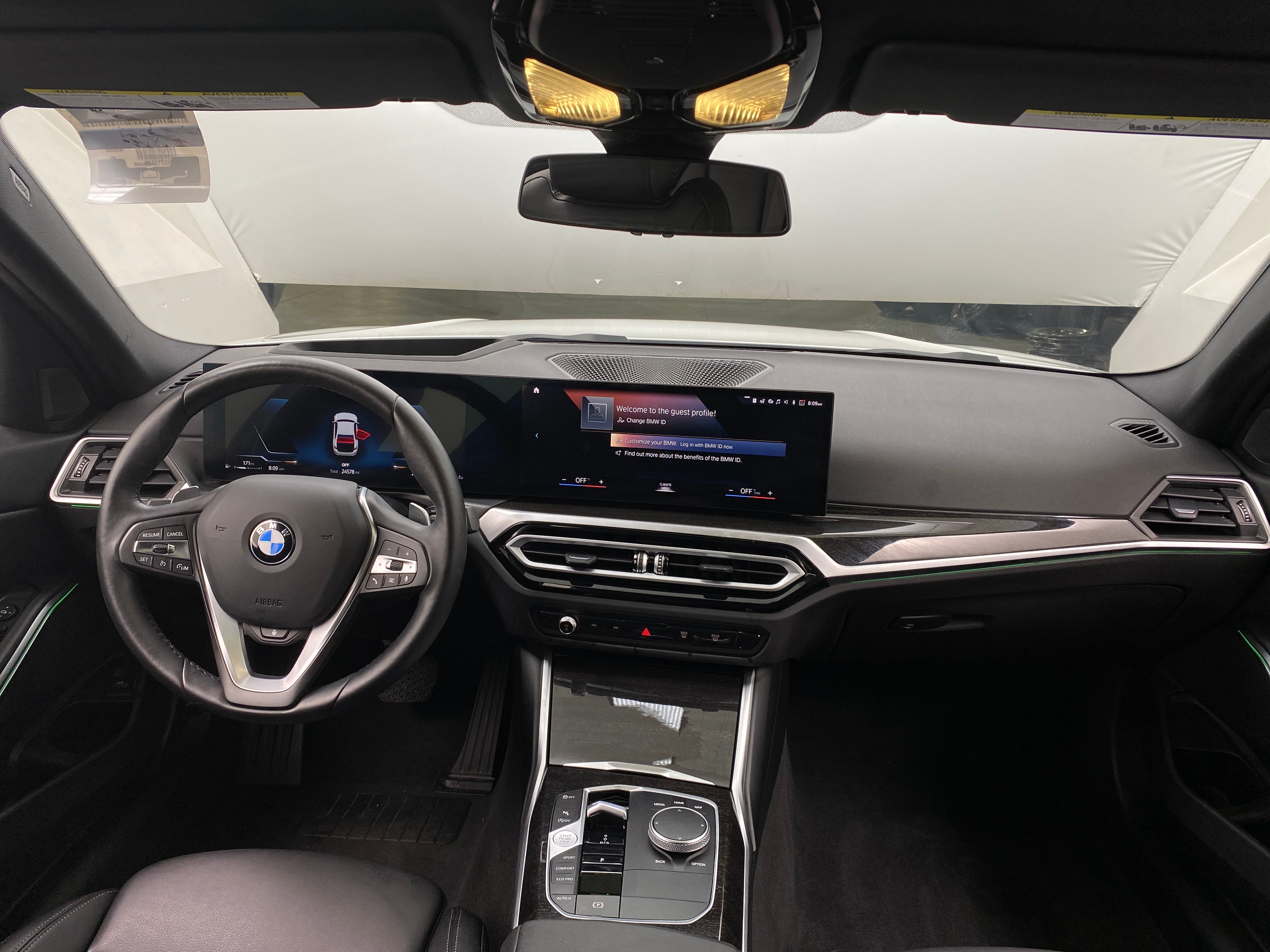 2023 BMW 3 Series 330i xDrive 2