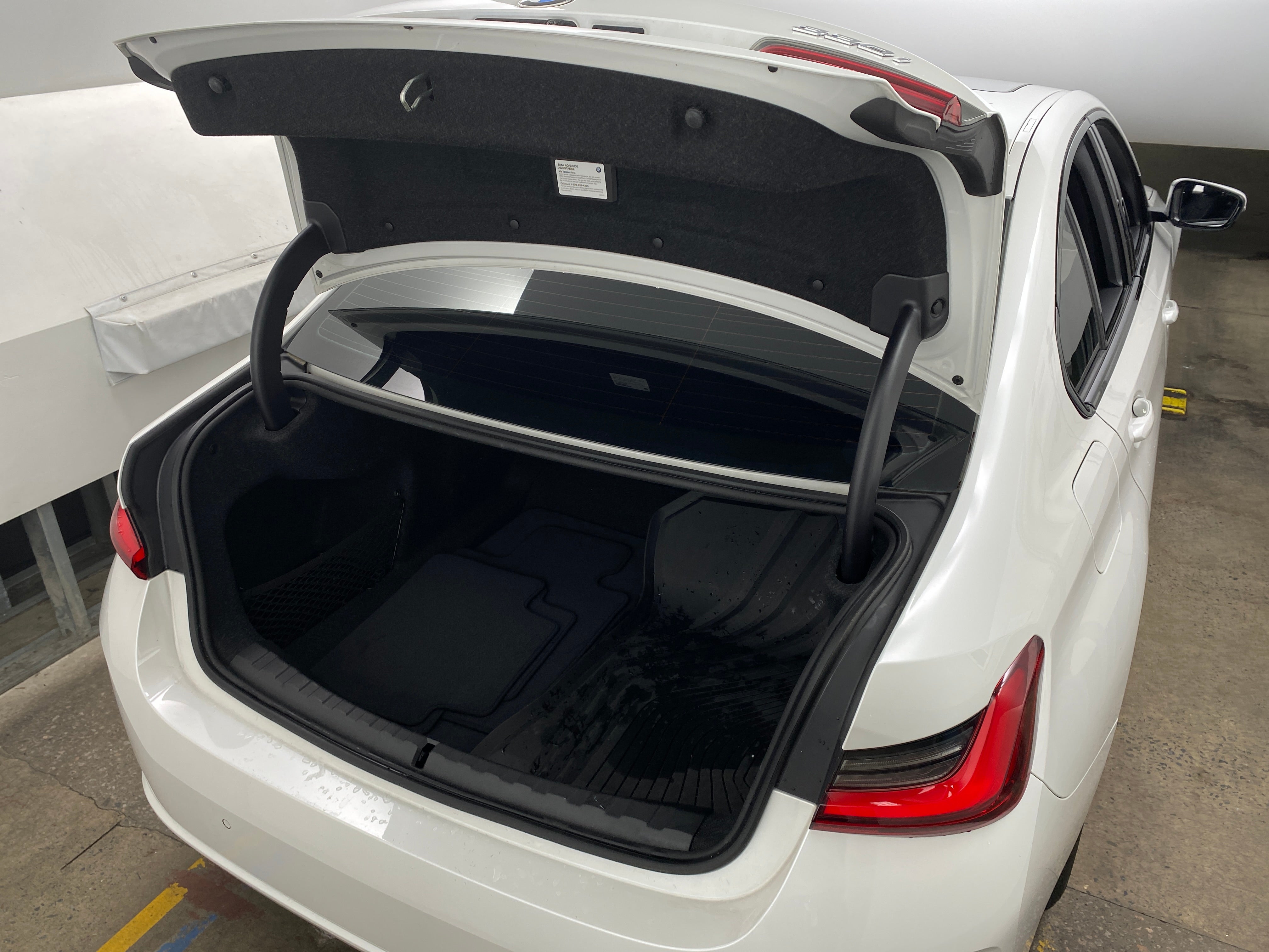 2023 BMW 3 Series 330i xDrive 6