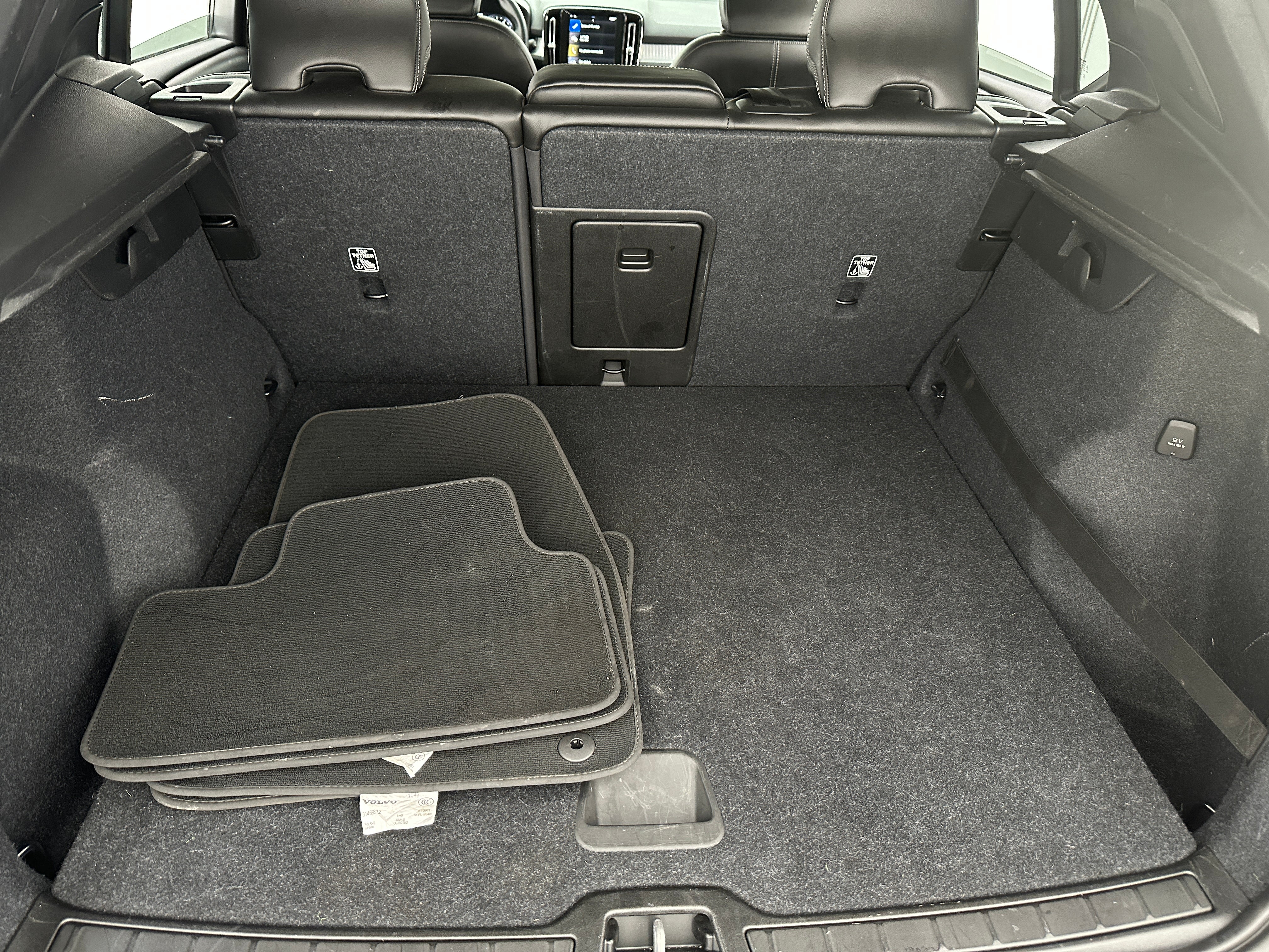 2019 Volvo XC40 T5 Momentum 6