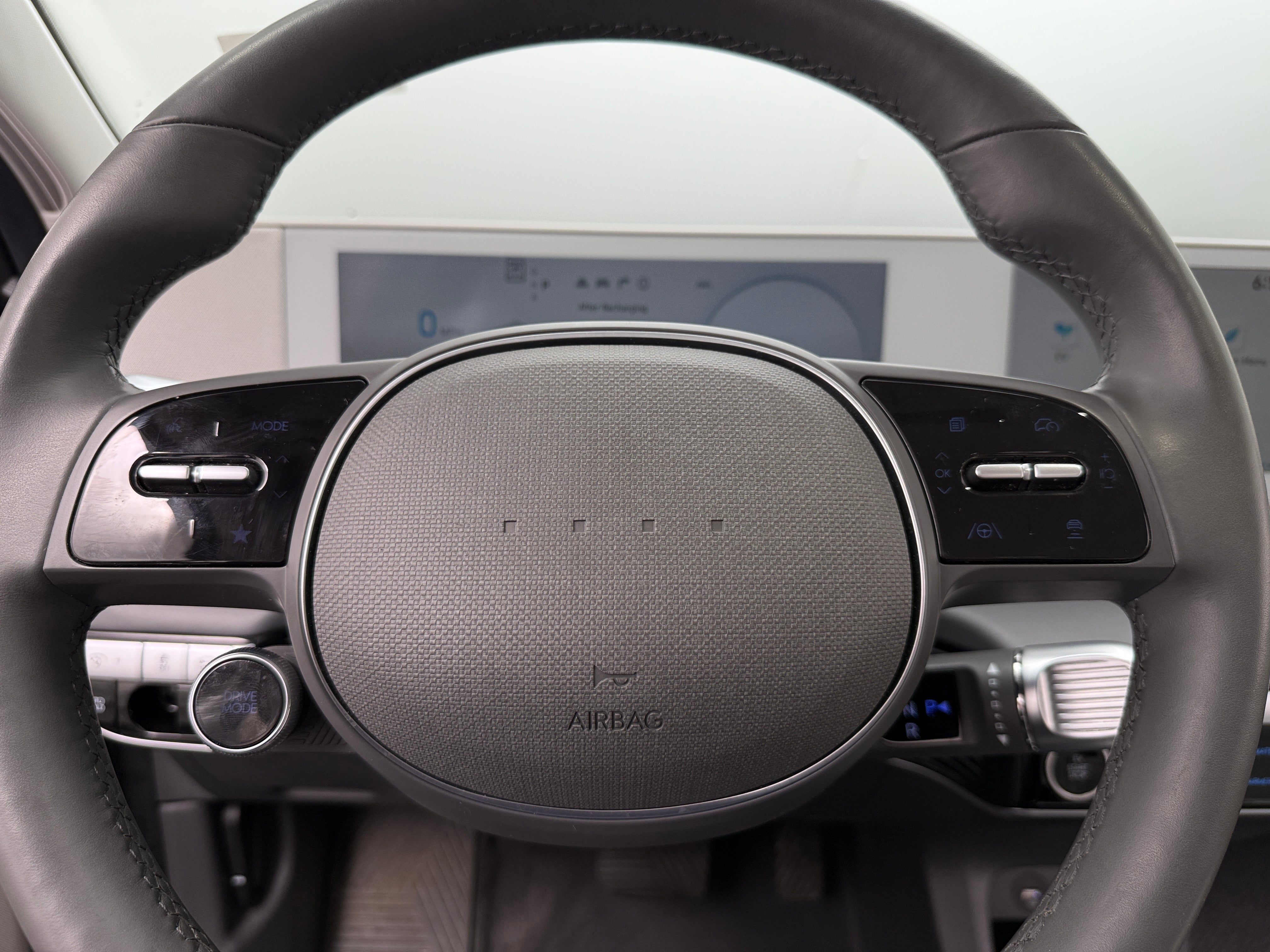 2022 Hyundai Ioniq 5 SEL 4