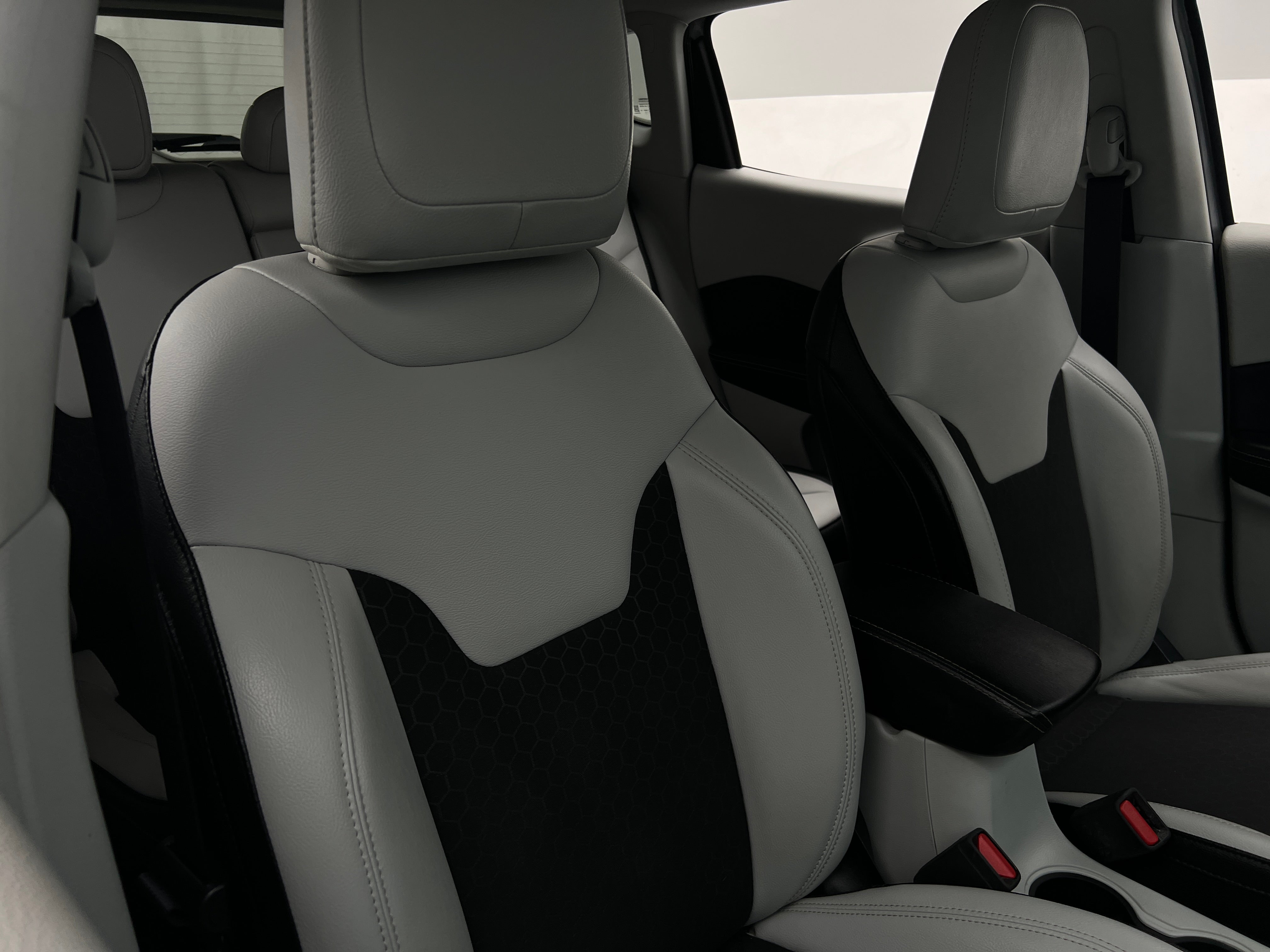 2019 Jeep Compass Latitude 2