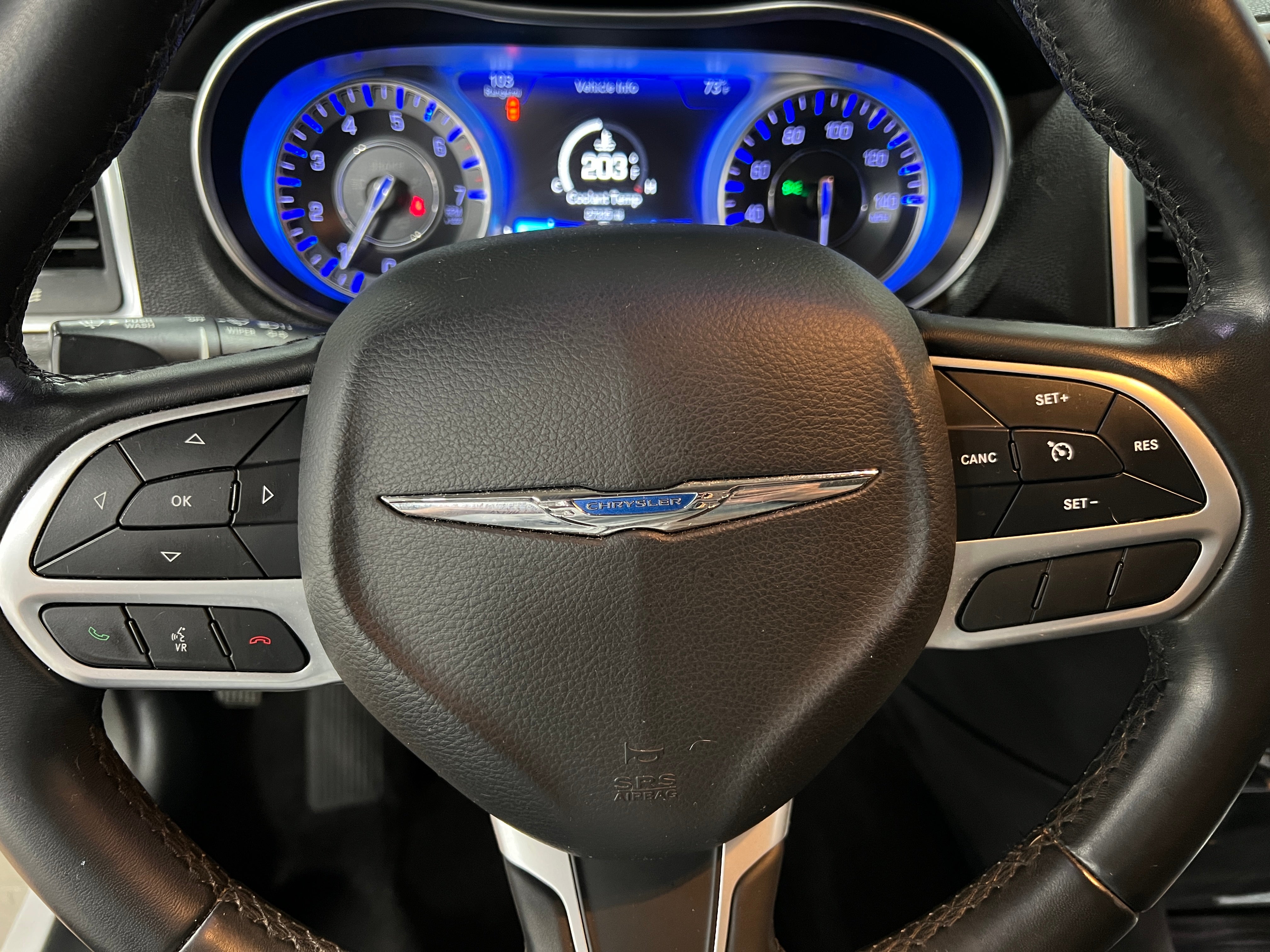2018 Chrysler 300 Touring 5
