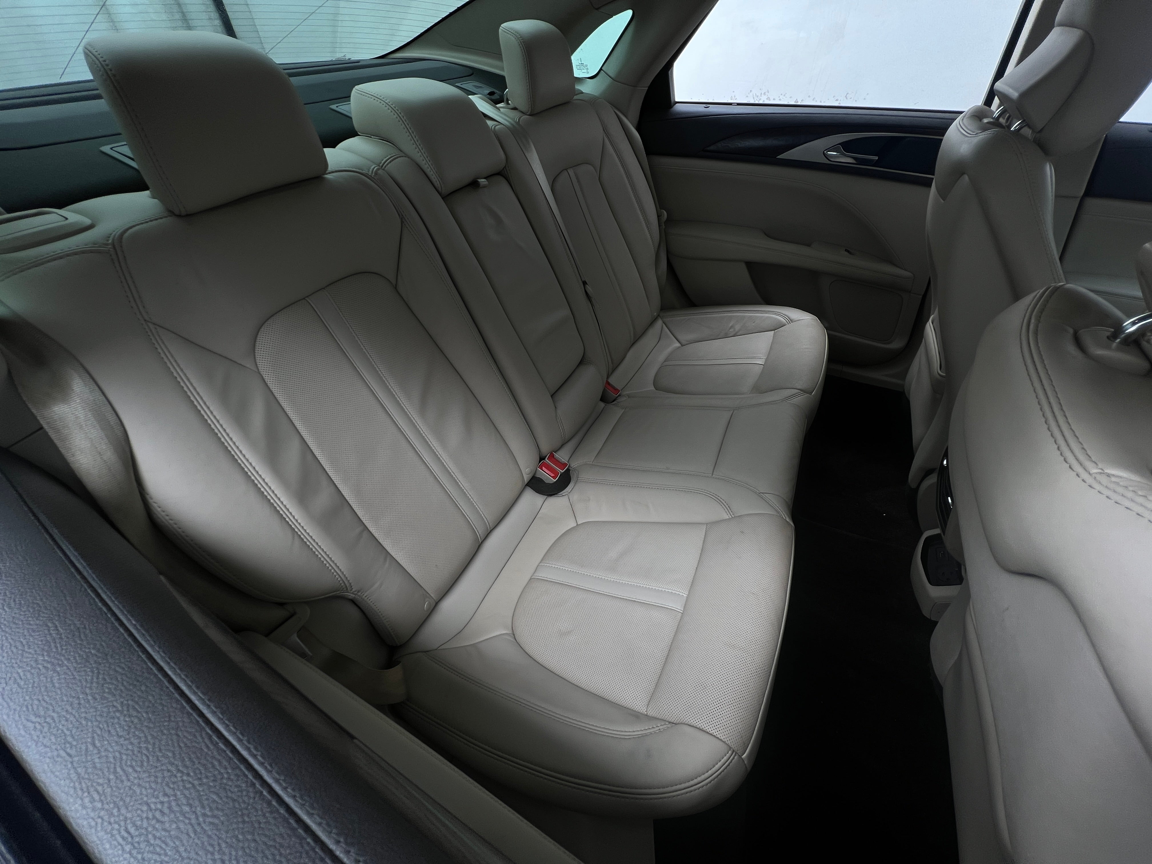 2017 Lincoln MKZ Reserve 5