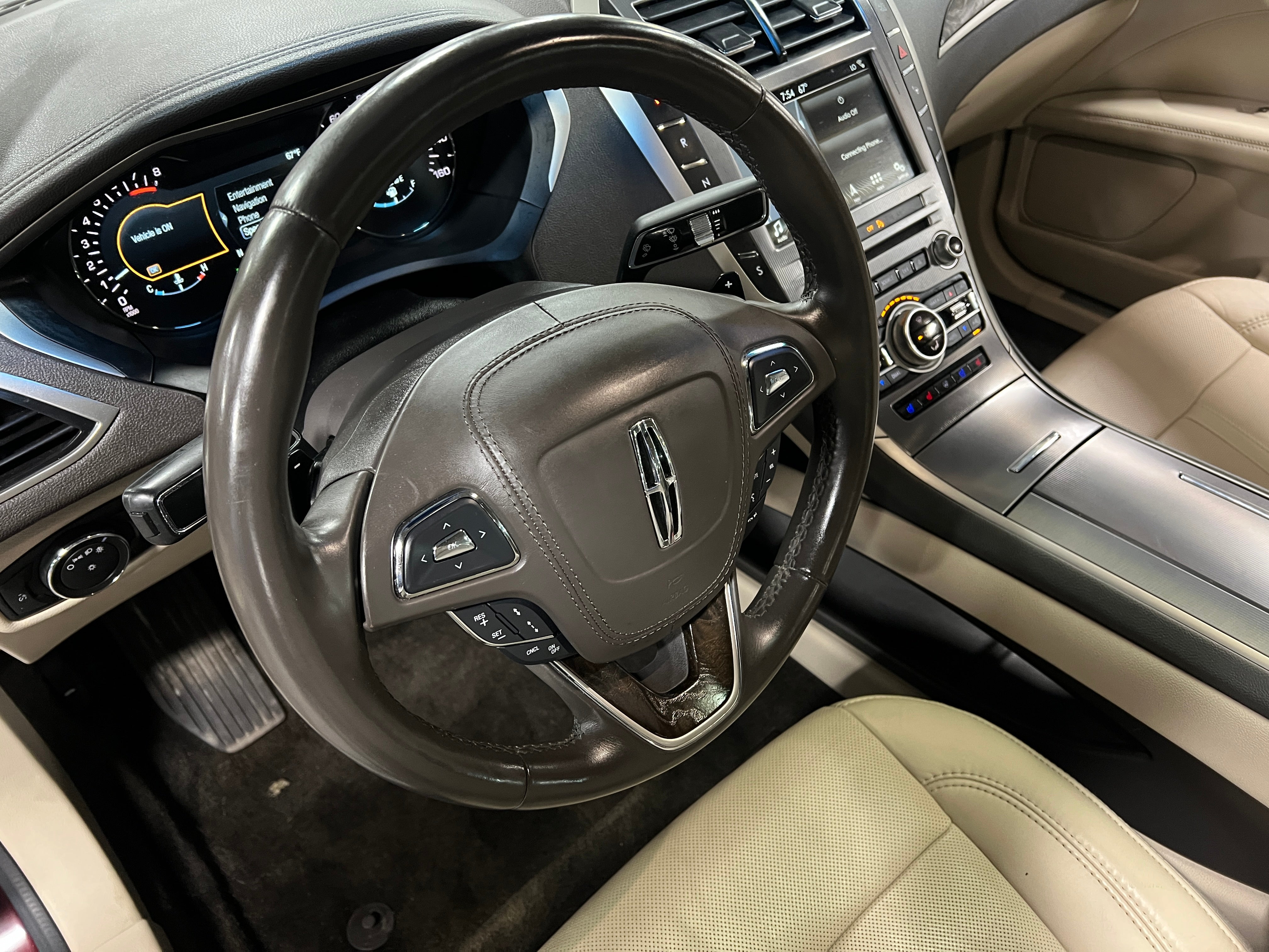 2017 Lincoln MKZ Reserve 4