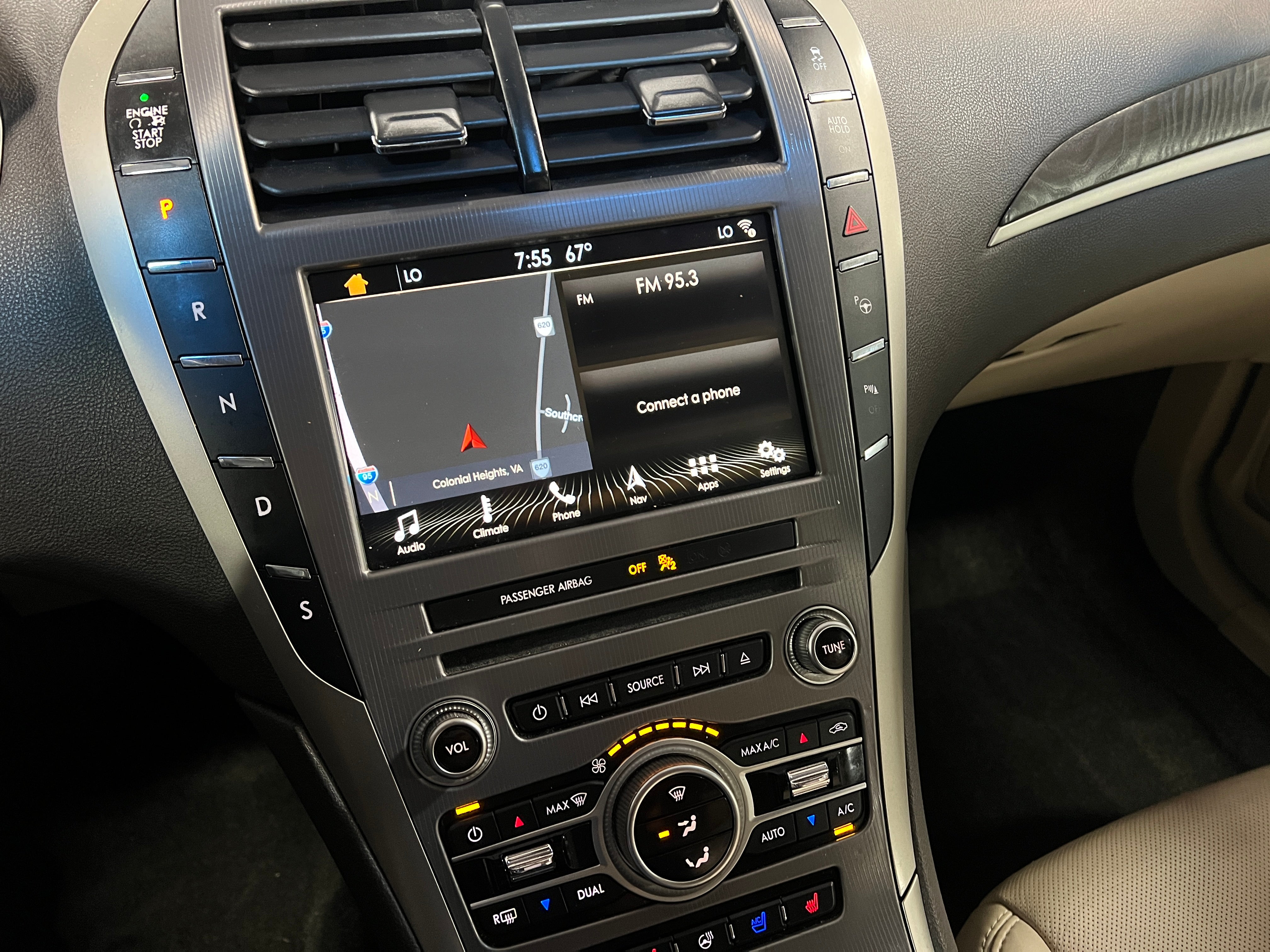 2017 Lincoln MKZ Reserve 3