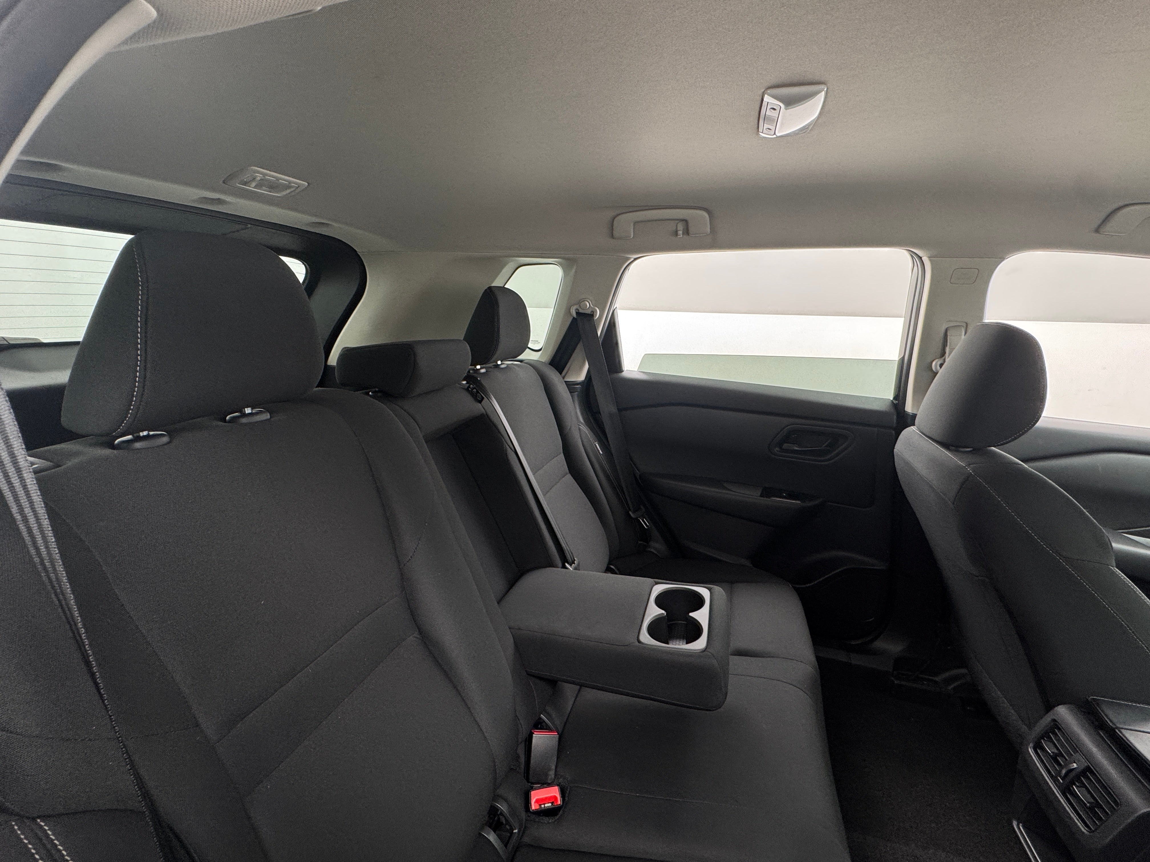 2024 Nissan Rogue S 6