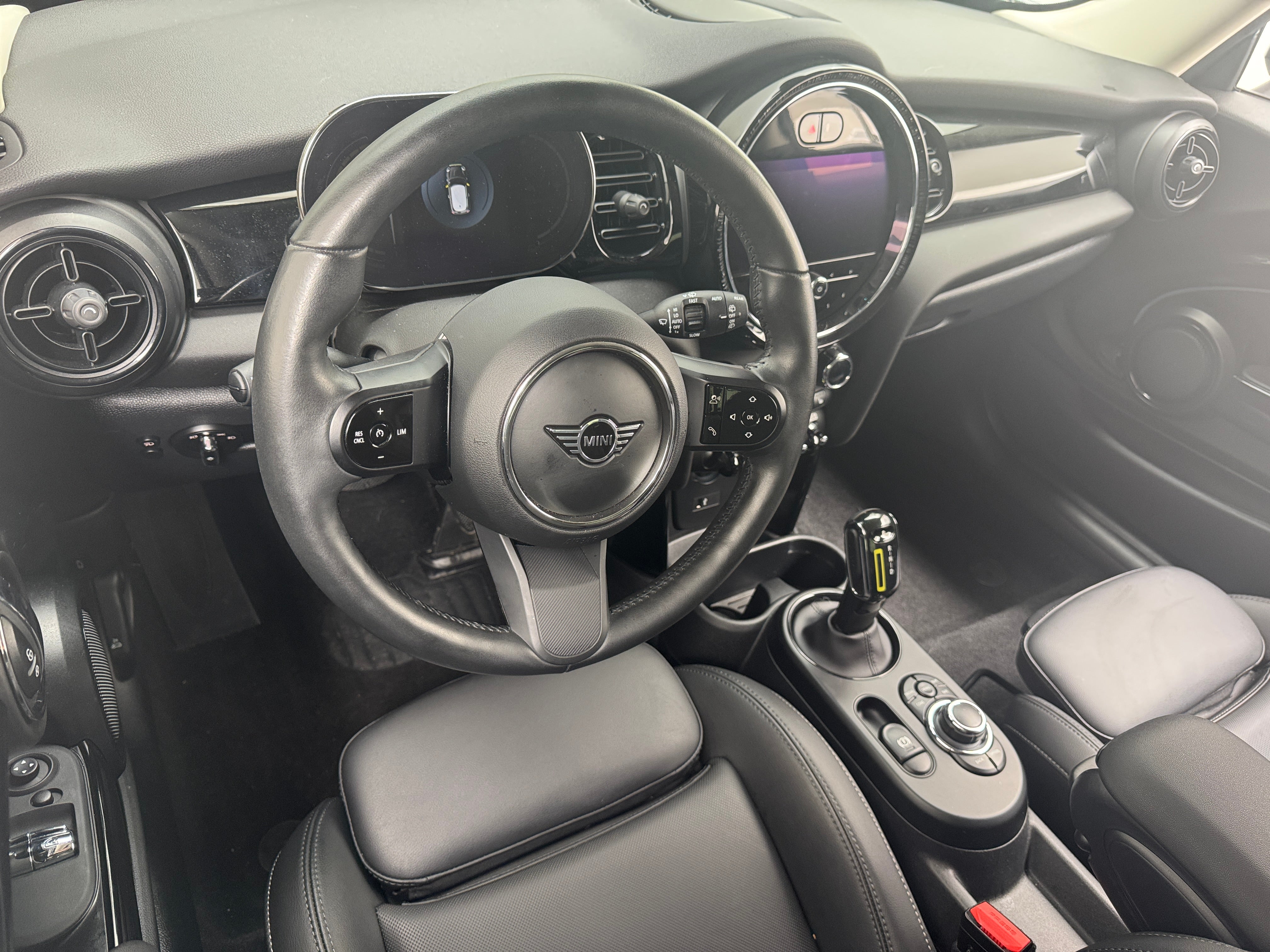 2022 MINI Cooper Hardtop SE 2