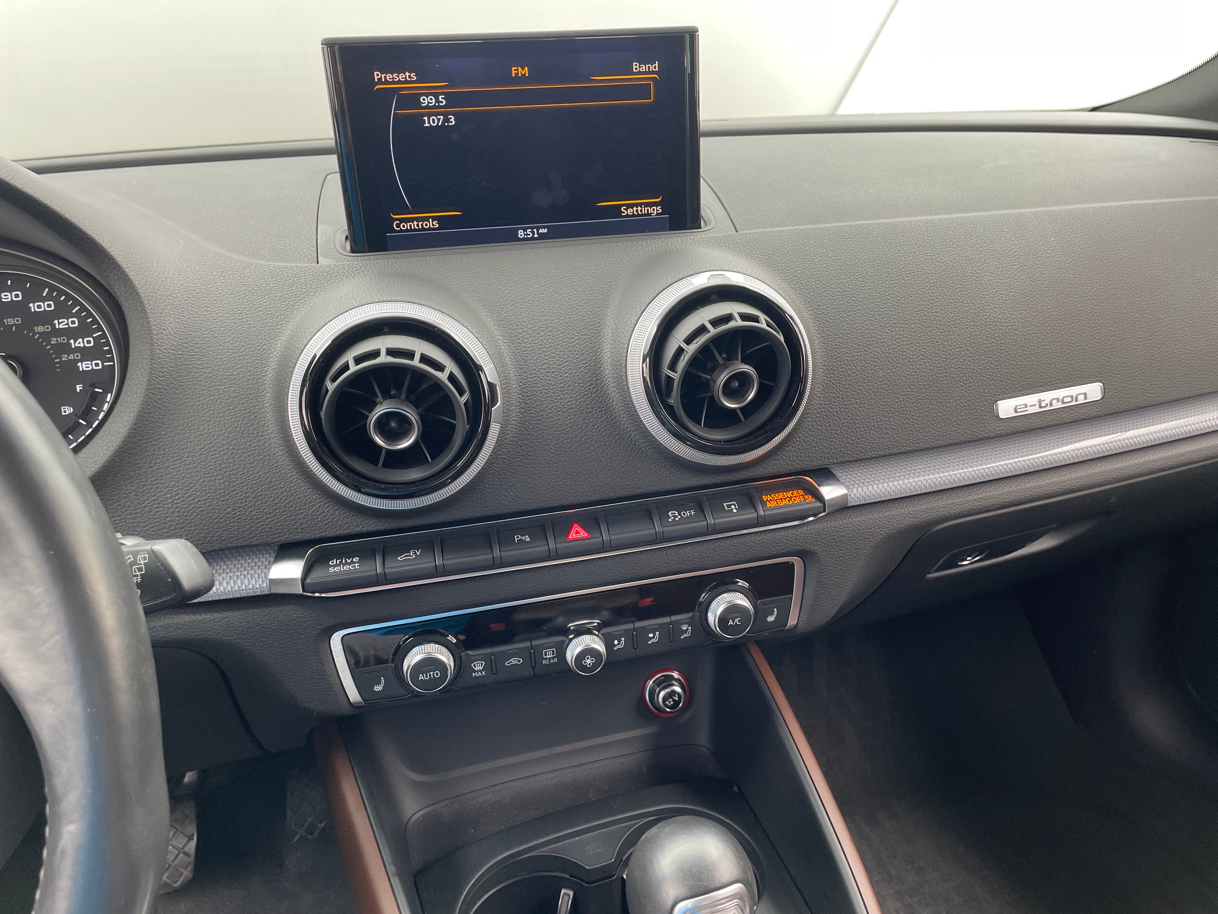 2016 Audi A3 e-tron Premium Plus 3